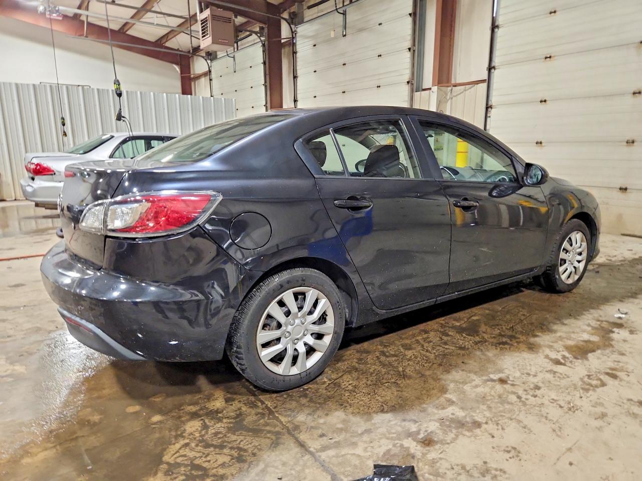 2010 Mazda 3 I Black vin: JM1BL1SF9A1223821