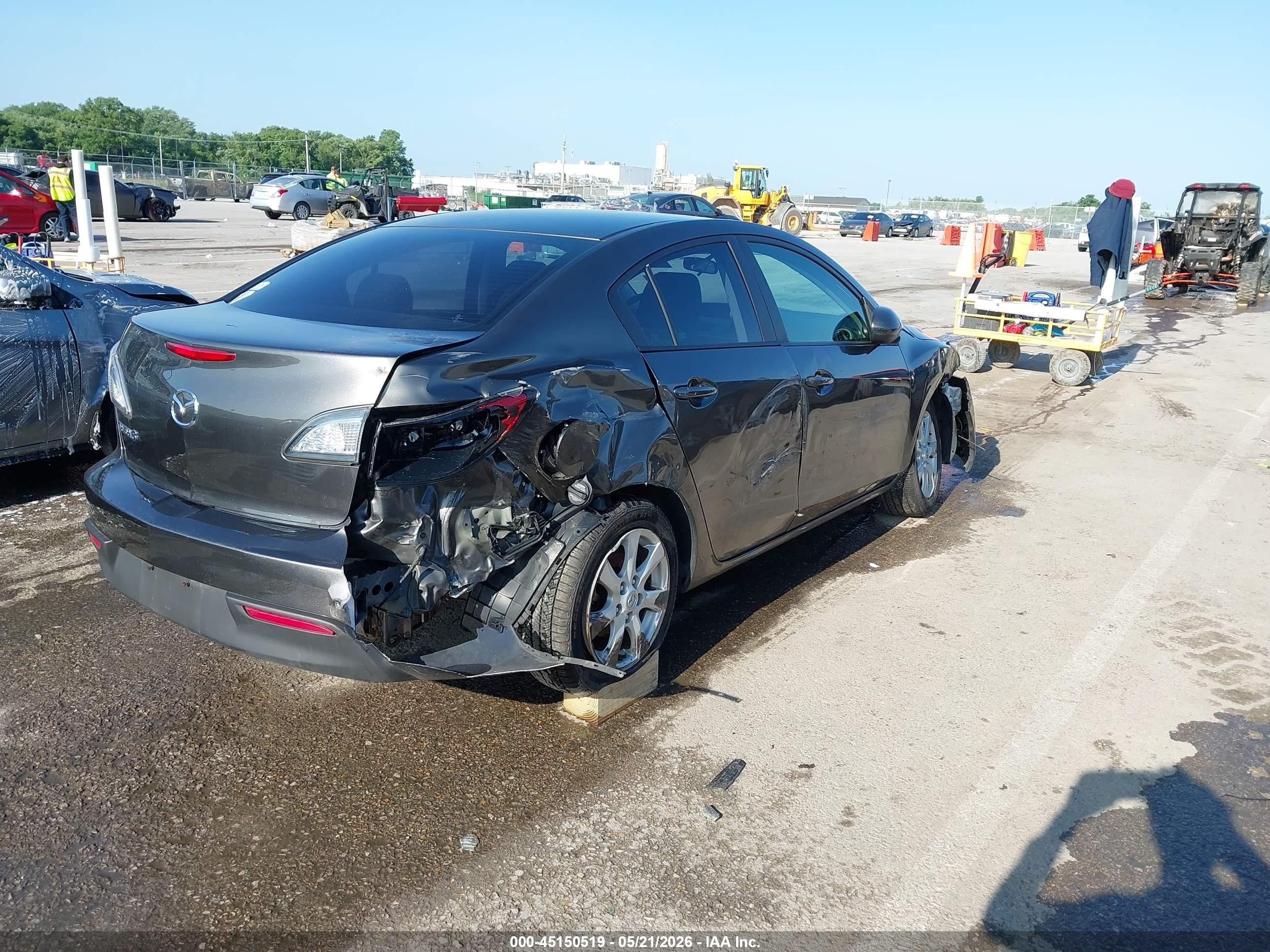 2010 Mazda Mazda3 I Touring Серый vin: JM1BL1SF9A1253949
