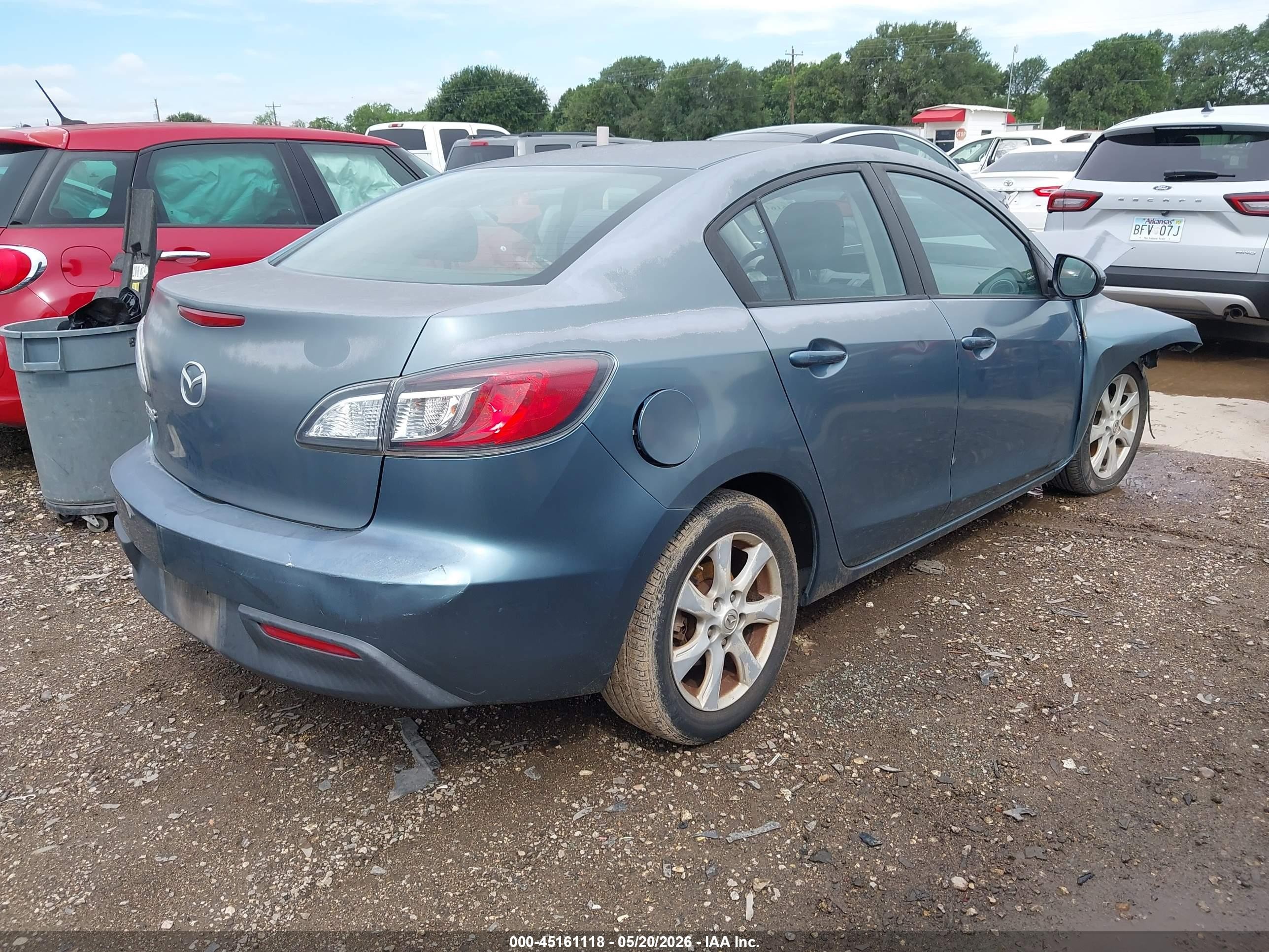 2010 Mazda Mazda3 I Touring Blue vin: JM1BL1SF9A1272811