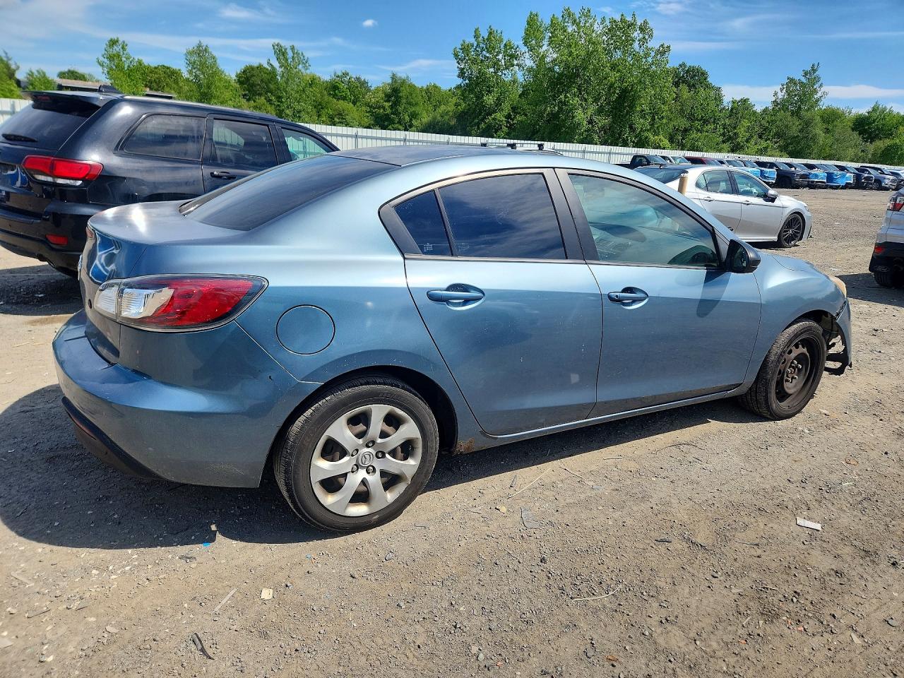 2010 Mazda 3 I Blue vin: JM1BL1SF9A1318993