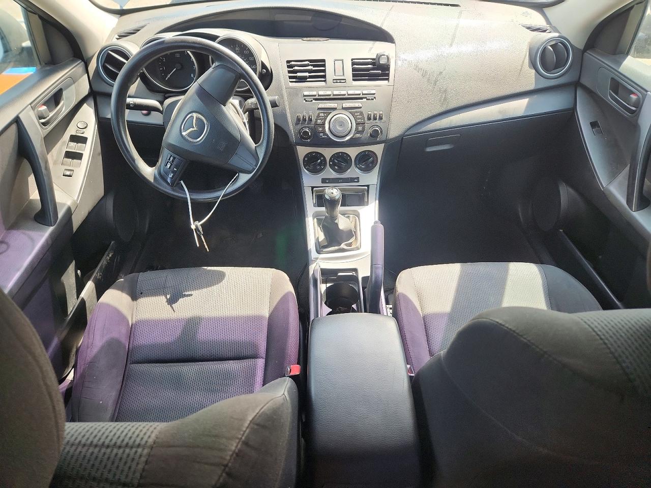 2010 Mazda 3 I Blue vin: JM1BL1SF9A1318993