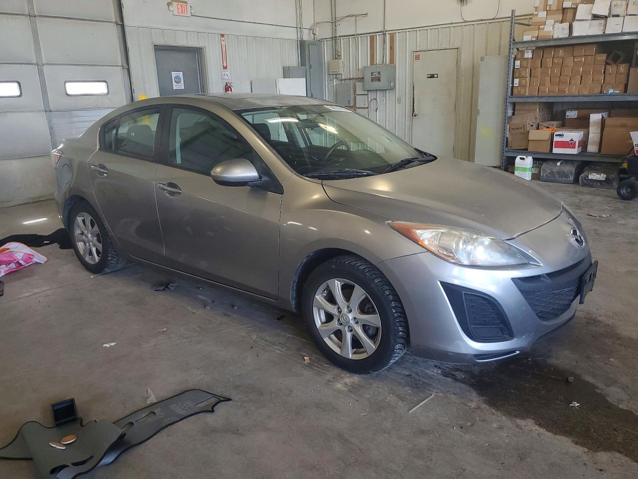 2010 Mazda 3 I Silver vin: JM1BL1SF9A1340802