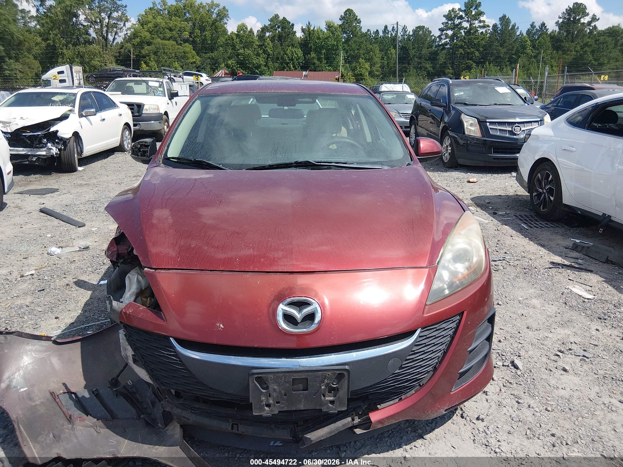 2010 Mazda Mazda3 I Touring Red vin: JM1BL1SFXA1103347
