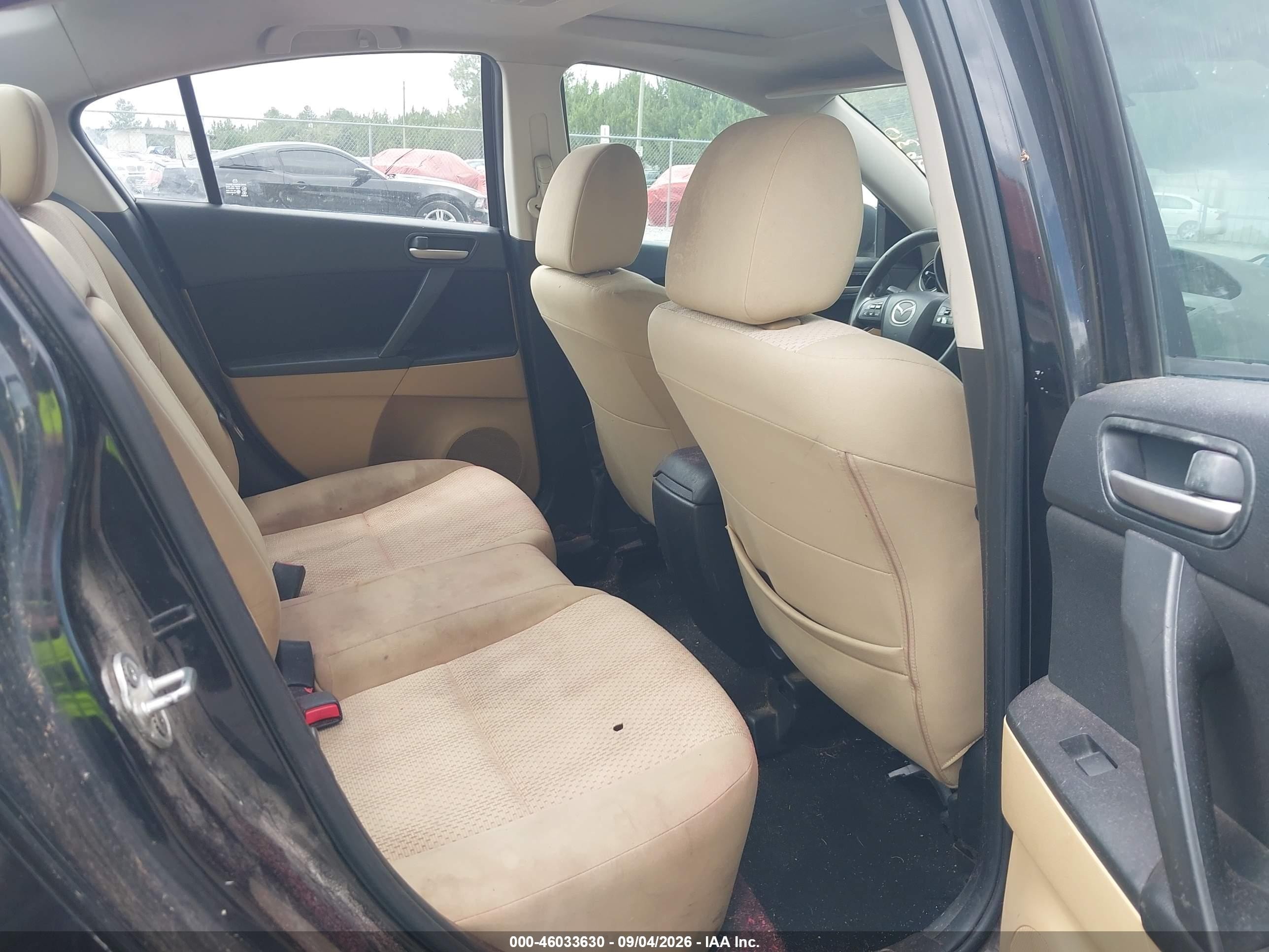 2010 Mazda Mazda3 I Touring Черный vin: JM1BL1SFXA1152855