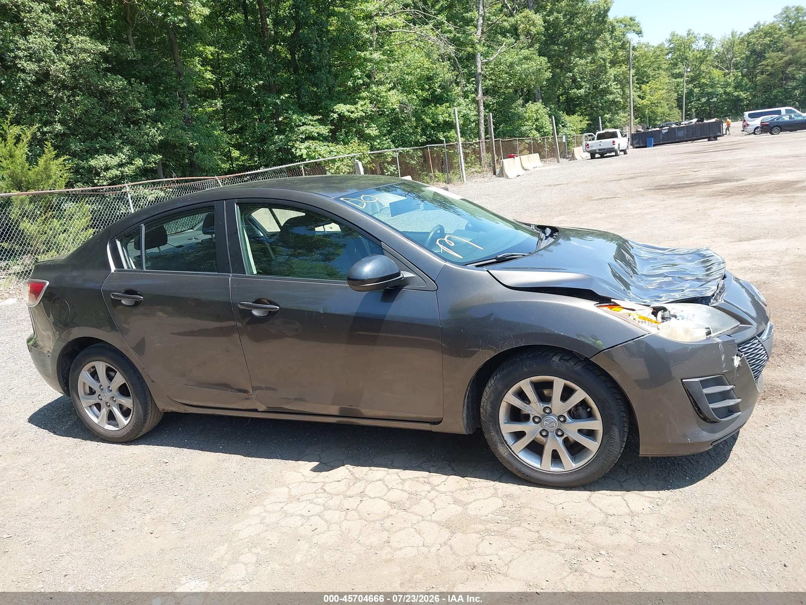 2010 Mazda Mazda3 I Touring Gray vin: JM1BL1SFXA1169509