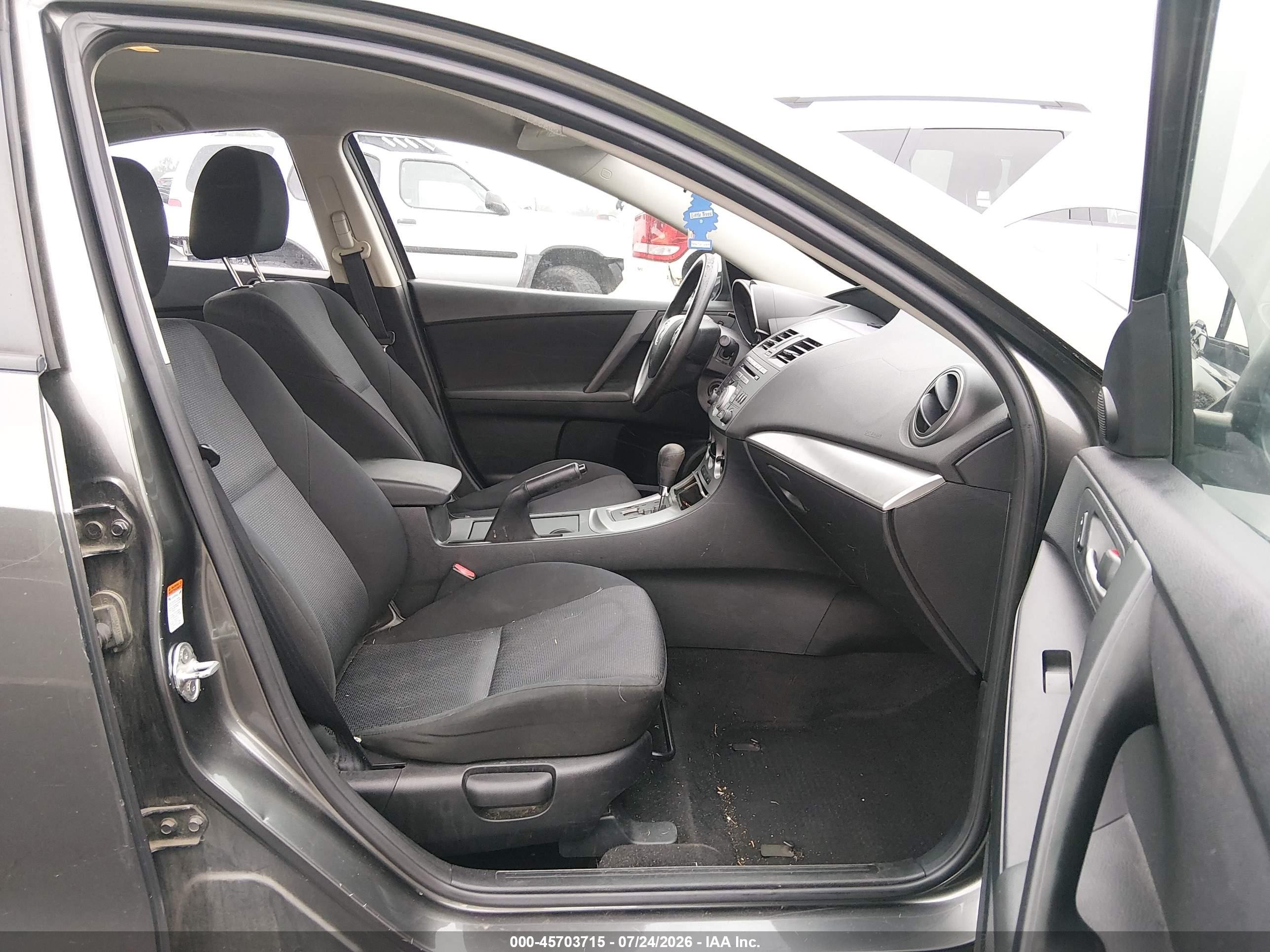 2010 Mazda Mazda3 I Touring Gray vin: JM1BL1SFXA1182874