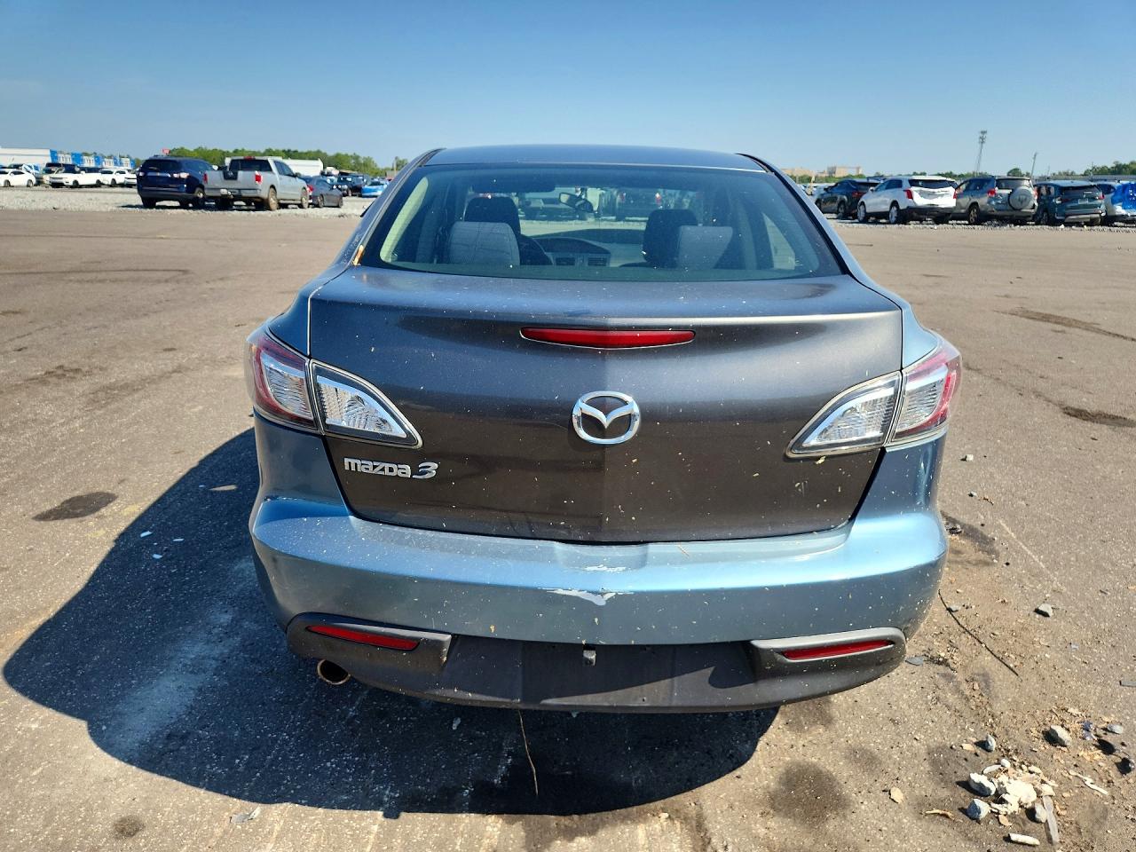 2010 Mazda 3 I Blue vin: JM1BL1SFXA1231006