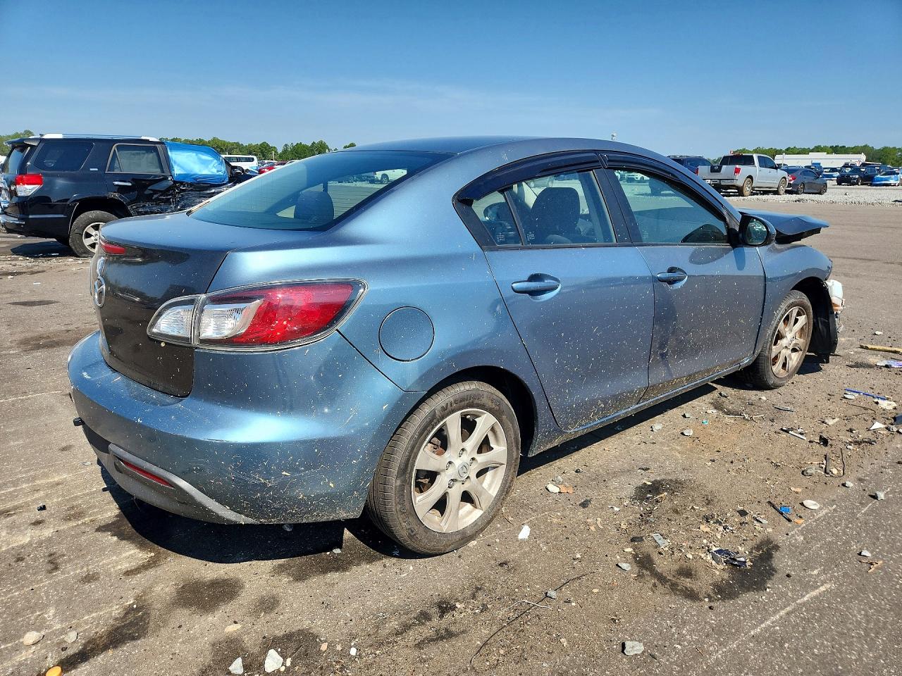 2010 Mazda 3 I Blue vin: JM1BL1SFXA1231006