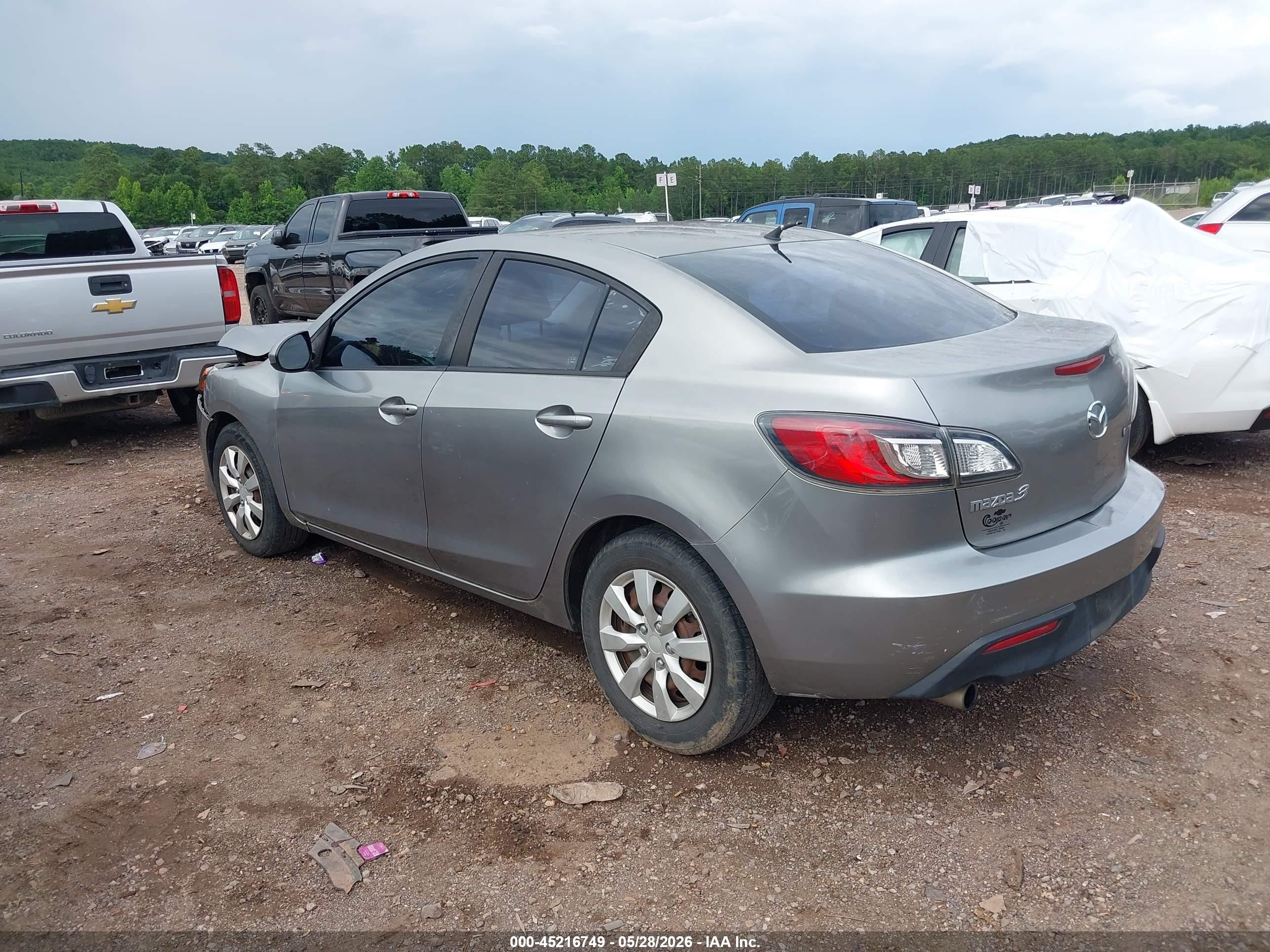 2010 Mazda Mazda3 I Sport Gray vin: JM1BL1SFXA1232205