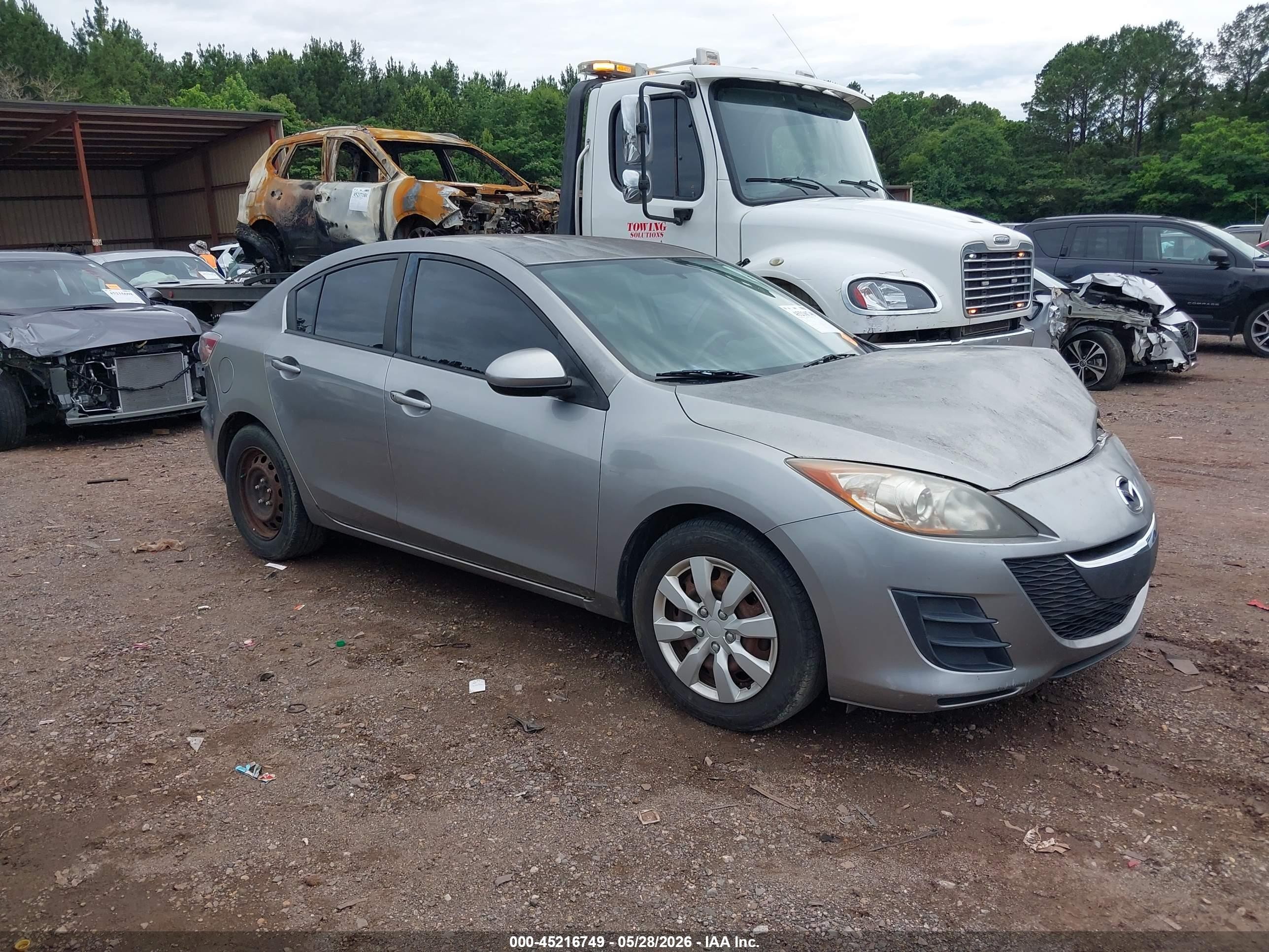 2010 Mazda Mazda3 I Sport Gray vin: JM1BL1SFXA1232205