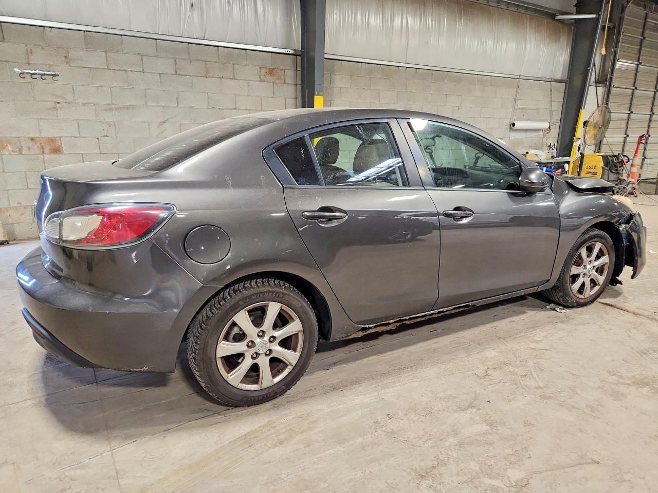 2010 Mazda 3 I Gray vin: JM1BL1SFXA1249392