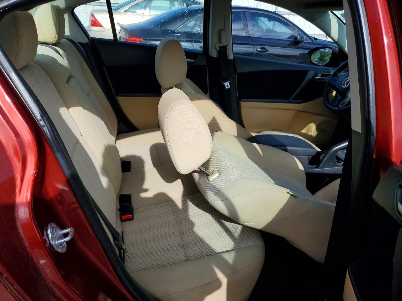2010 Mazda 3 I Maroon vin: JM1BL1SFXA1316976