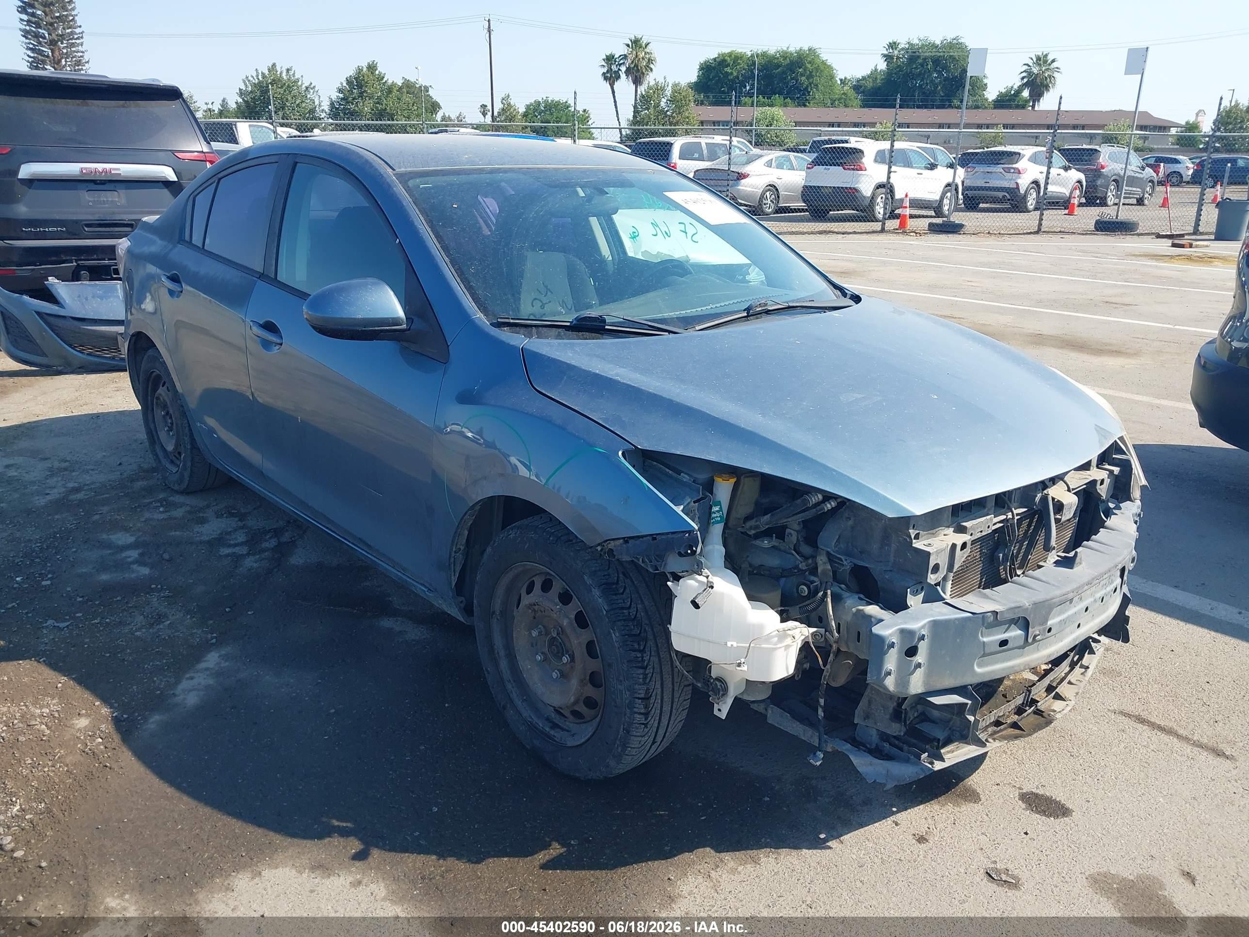 2010 Mazda Mazda3 I Sport Blue vin: JM1BL1SG0A1241035