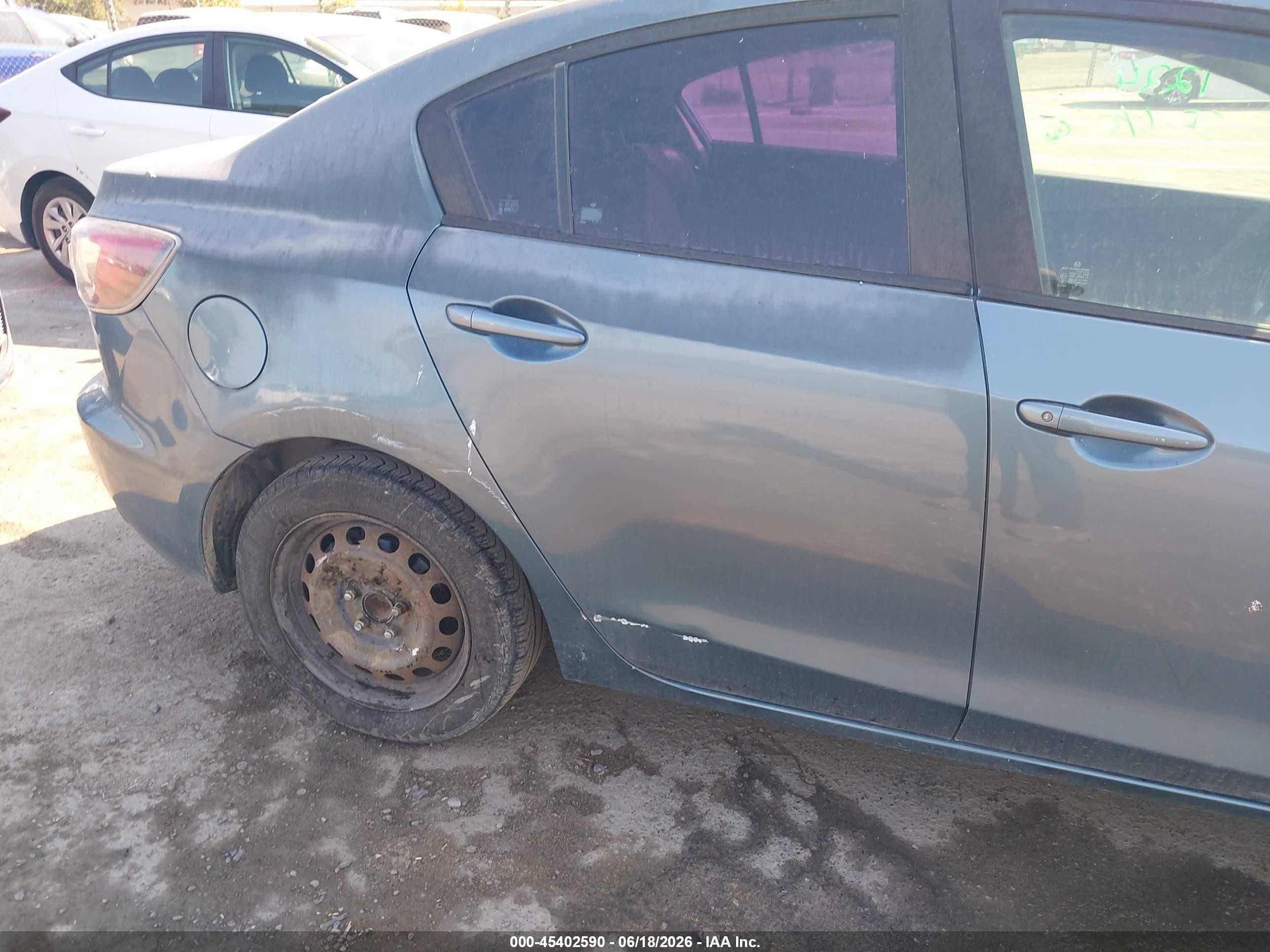 2010 Mazda Mazda3 I Sport Blue vin: JM1BL1SG0A1241035
