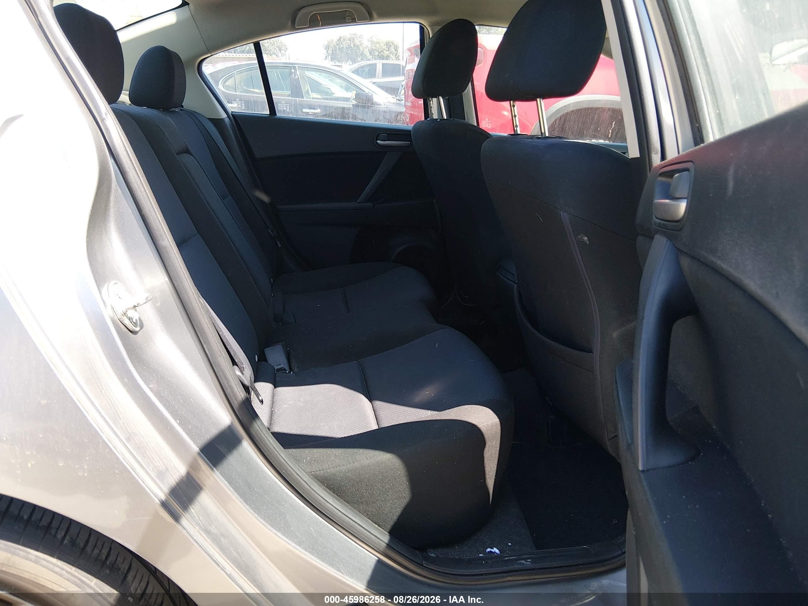 2010 Mazda Mazda3 I Touring Серый vin: JM1BL1SG0A1249149