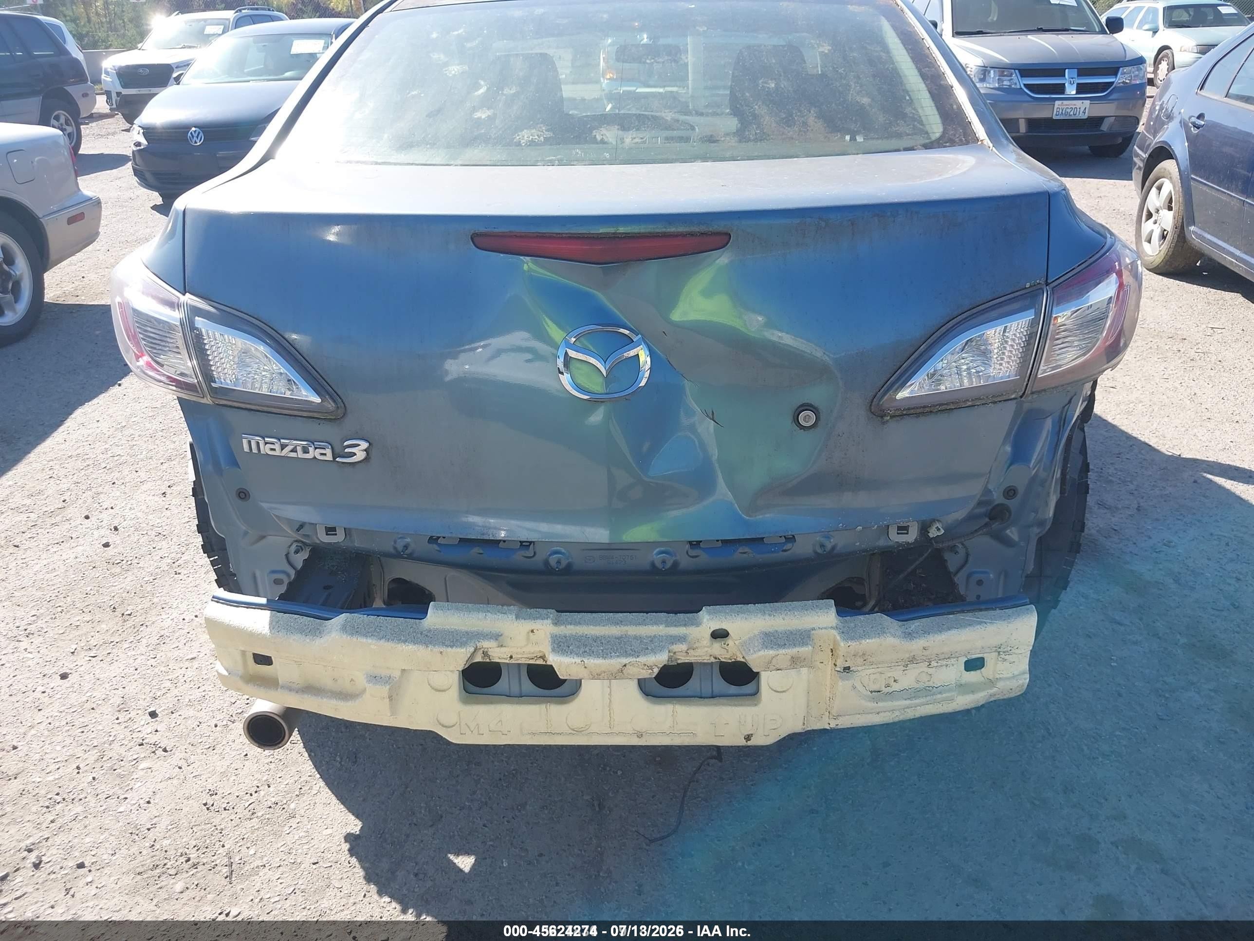 2010 Mazda Mazda3 I Sport Blue vin: JM1BL1SG1A1165888
