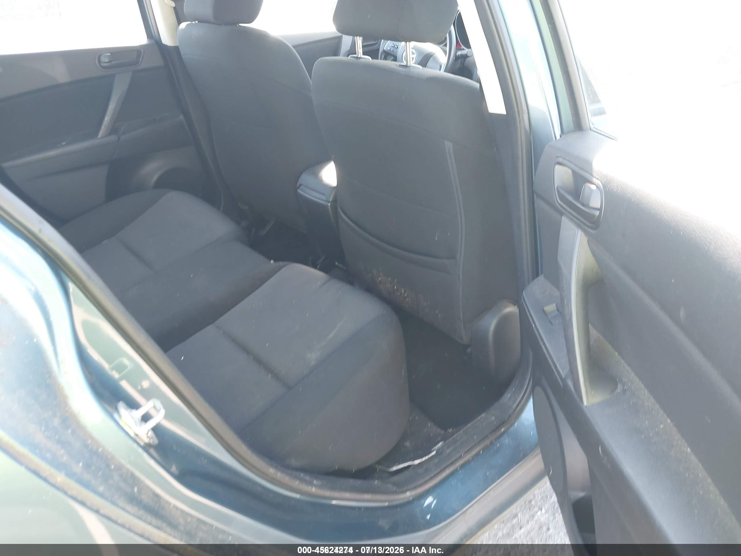 2010 Mazda Mazda3 I Sport Blue vin: JM1BL1SG1A1165888