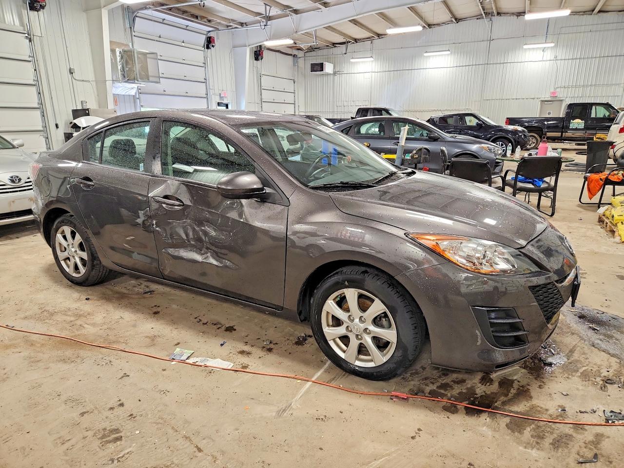 2010 Mazda 3 I Gray vin: JM1BL1SG1A1198972