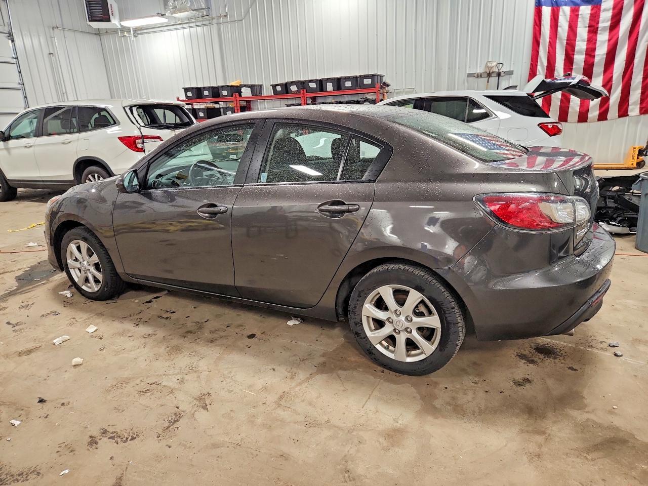 2010 Mazda 3 I Gray vin: JM1BL1SG1A1198972