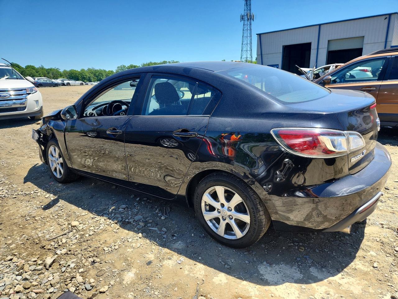 2010 Mazda 3 I Черный vin: JM1BL1SG2A1250366