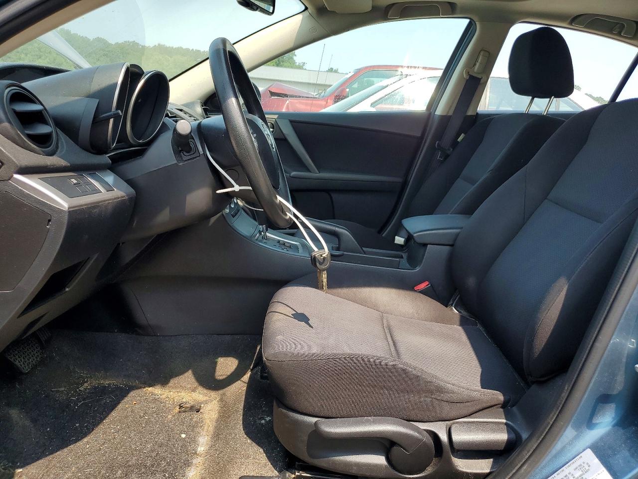 2010 Mazda 3 I Blue vin: JM1BL1SG2A1289247