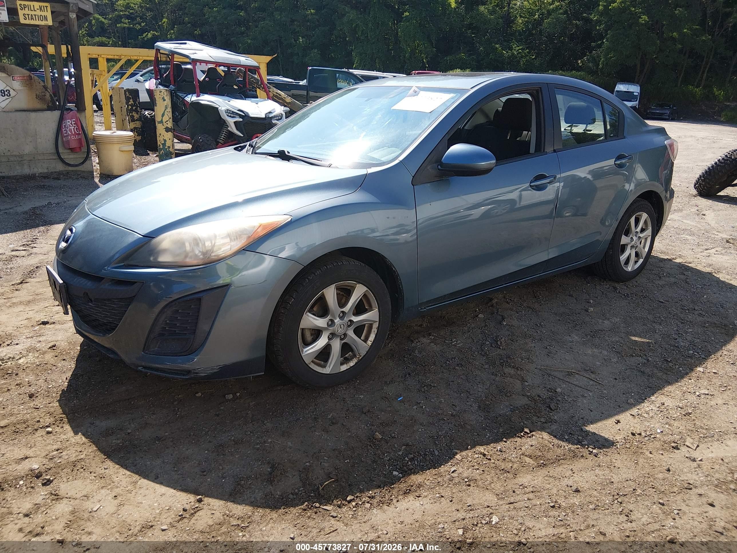 2010 Mazda Mazda3 I Touring Blue vin: JM1BL1SG3A1246424
