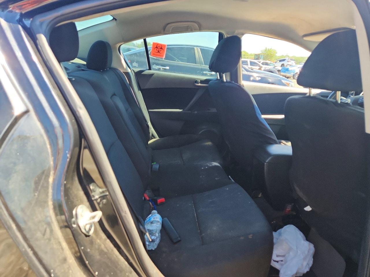 2010 Mazda 3 I Black vin: JM1BL1SG3A1288169