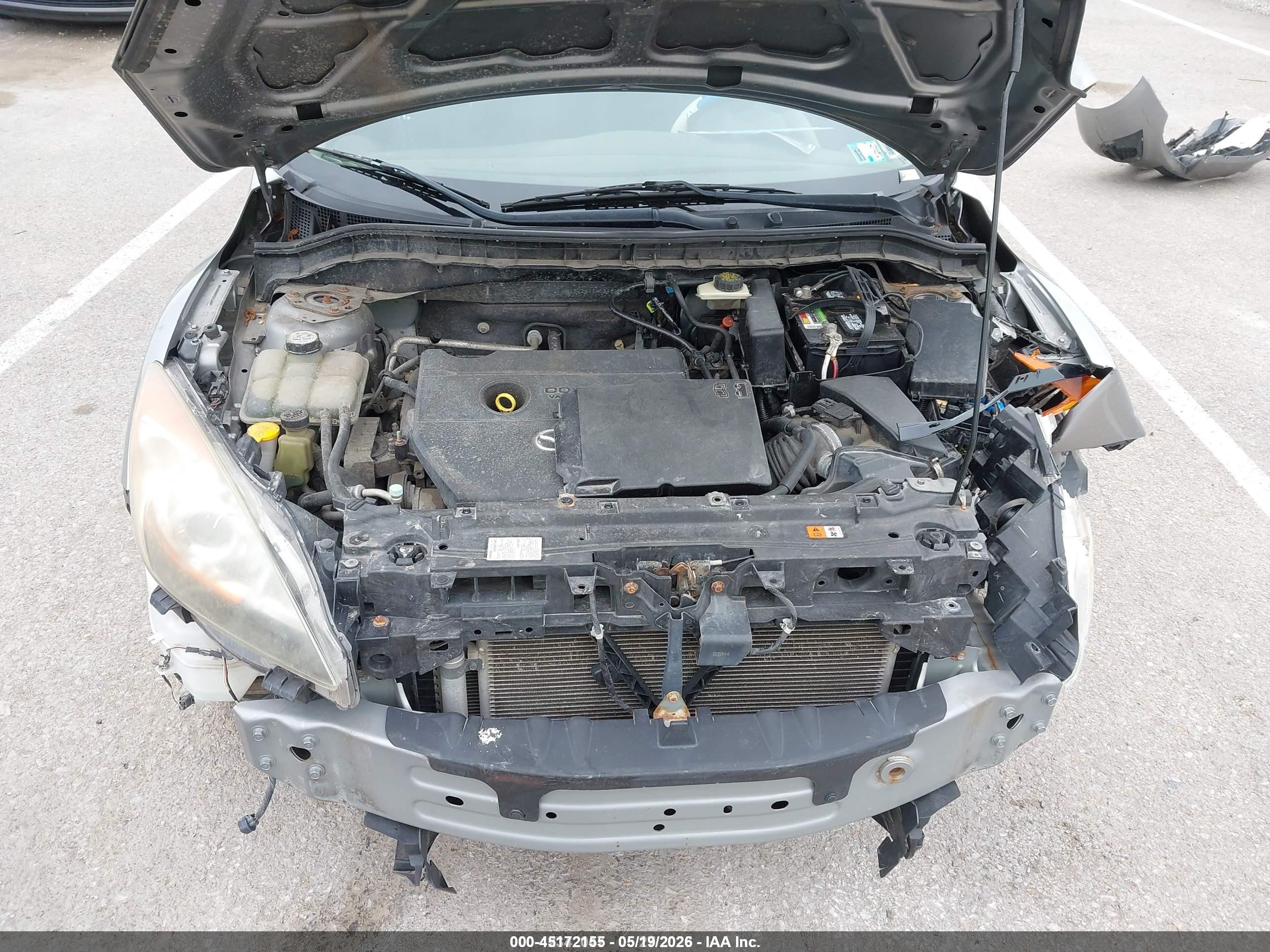 2010 Mazda Mazda3 I Touring Silver vin: JM1BL1SG3A1346233