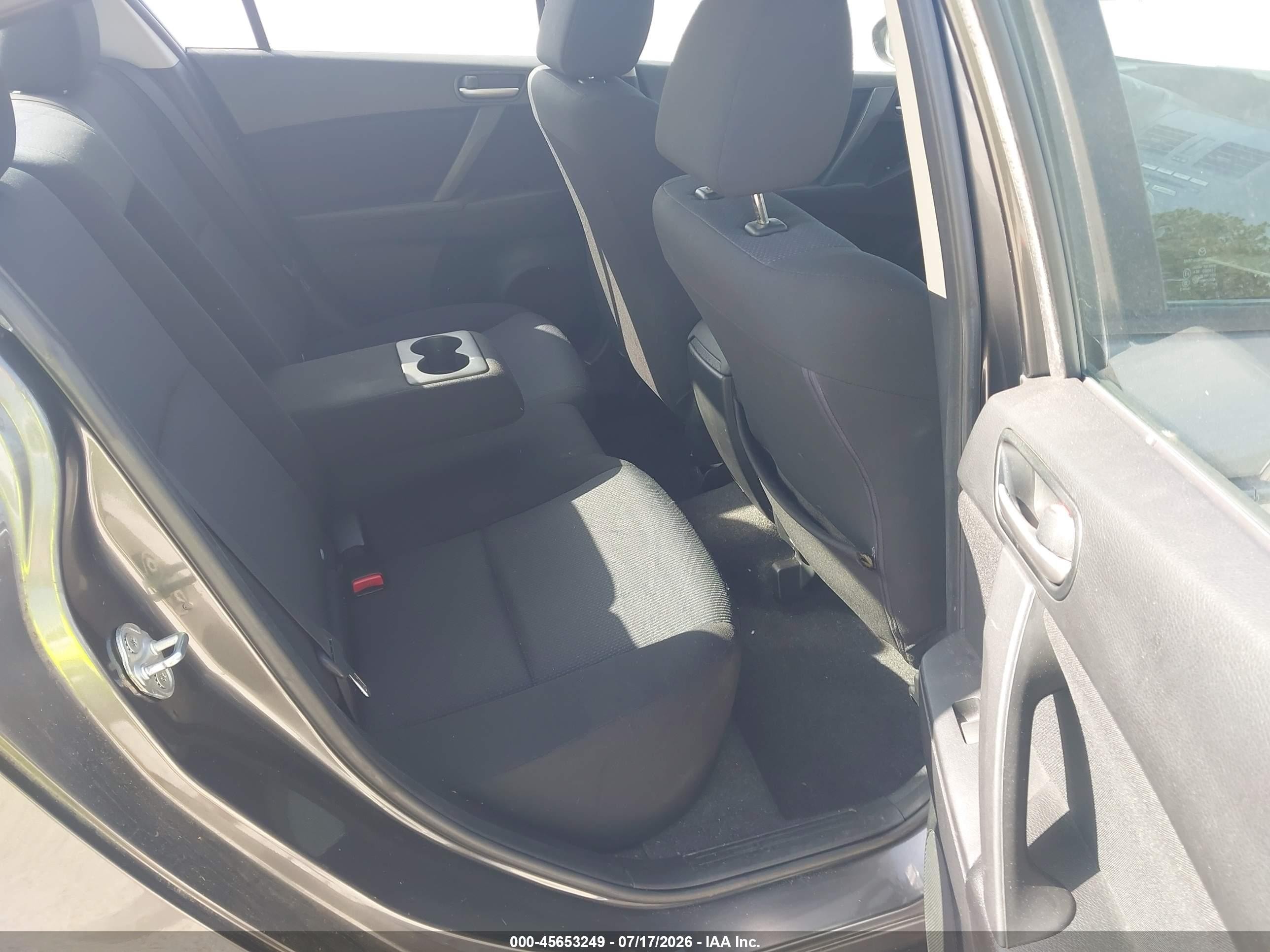 2010 Mazda Mazda3 I Touring Серый vin: JM1BL1SG4A1340215
