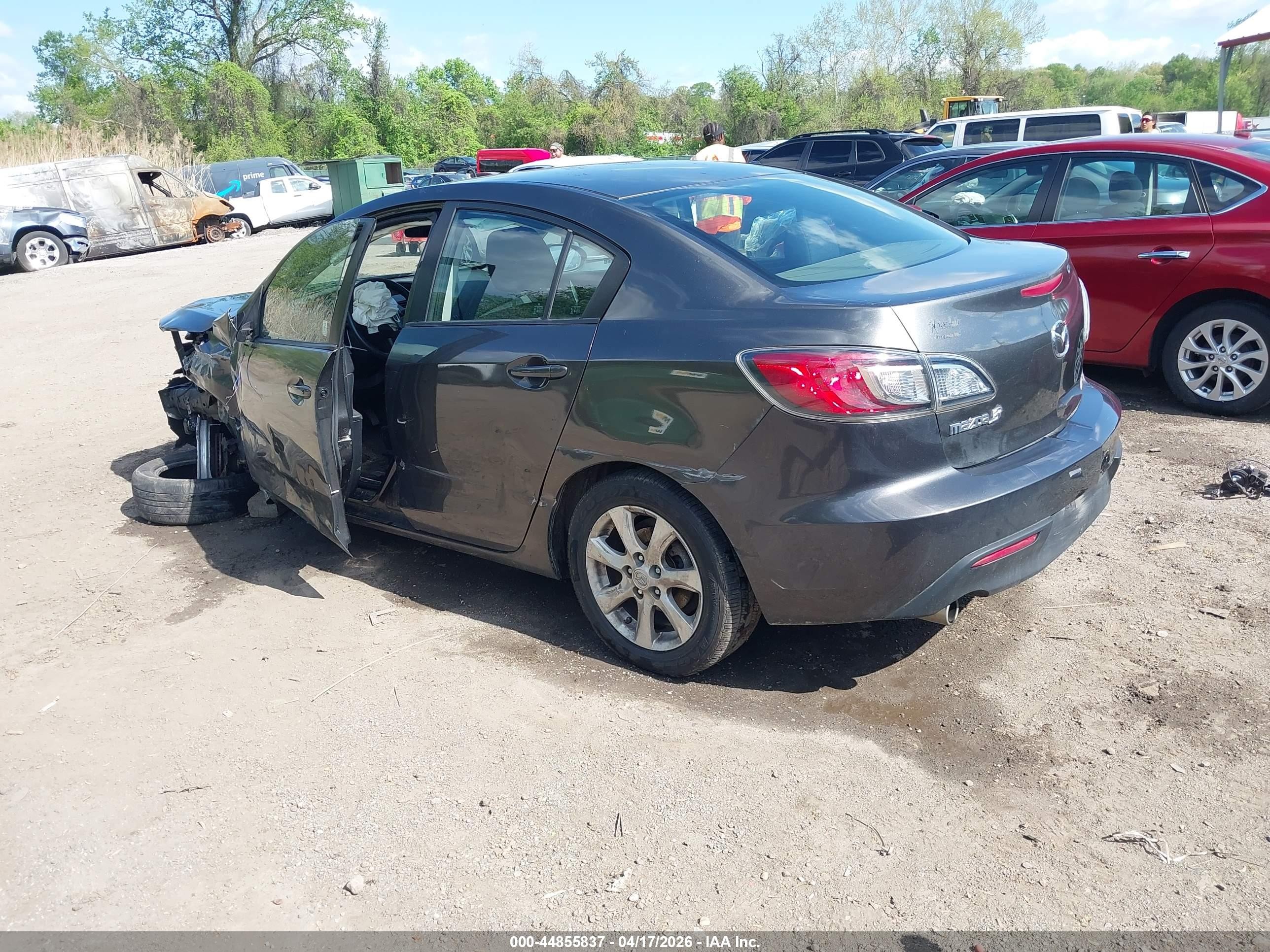 2010 Mazda Mazda3 I Touring Серый vin: JM1BL1SG5A1133185