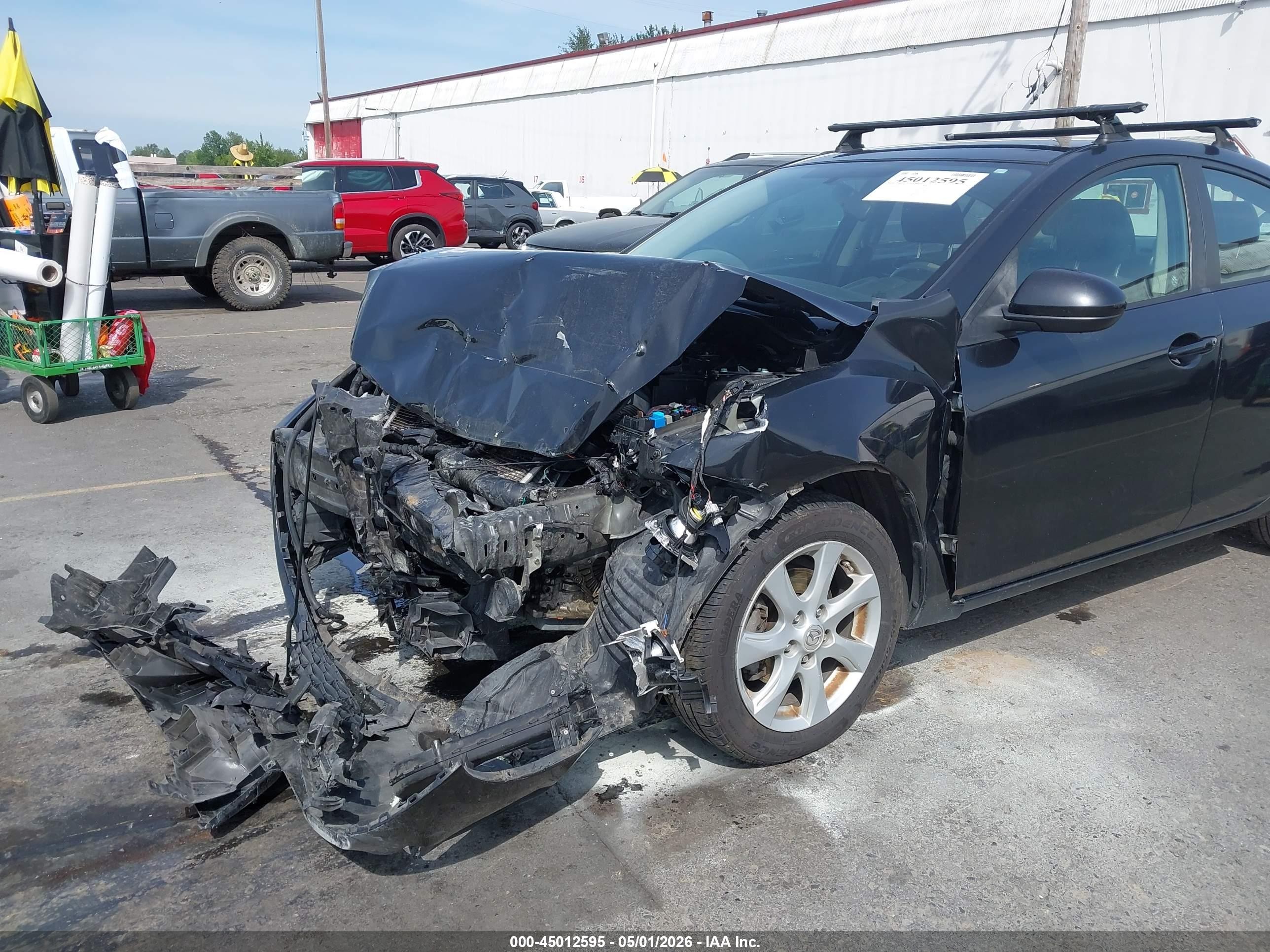 2010 Mazda Mazda3 I Touring Black vin: JM1BL1SG5A1312181