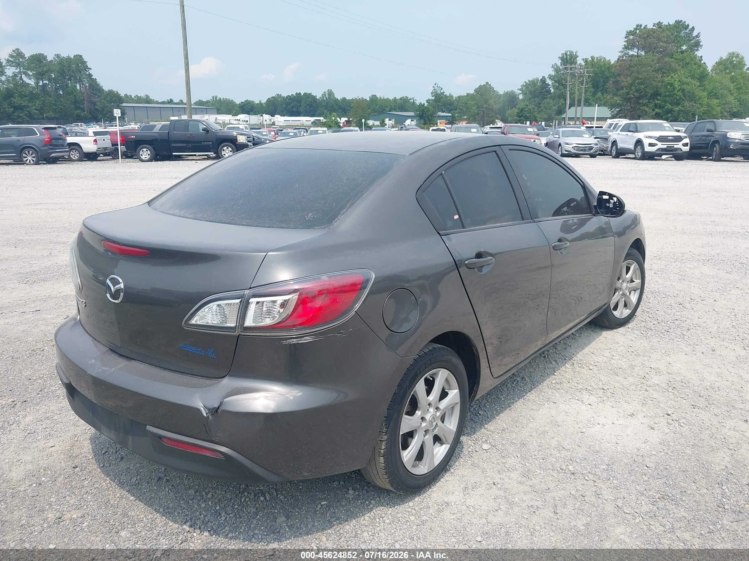 2010 Mazda Mazda3 I Touring Серый vin: JM1BL1SG6A1214471