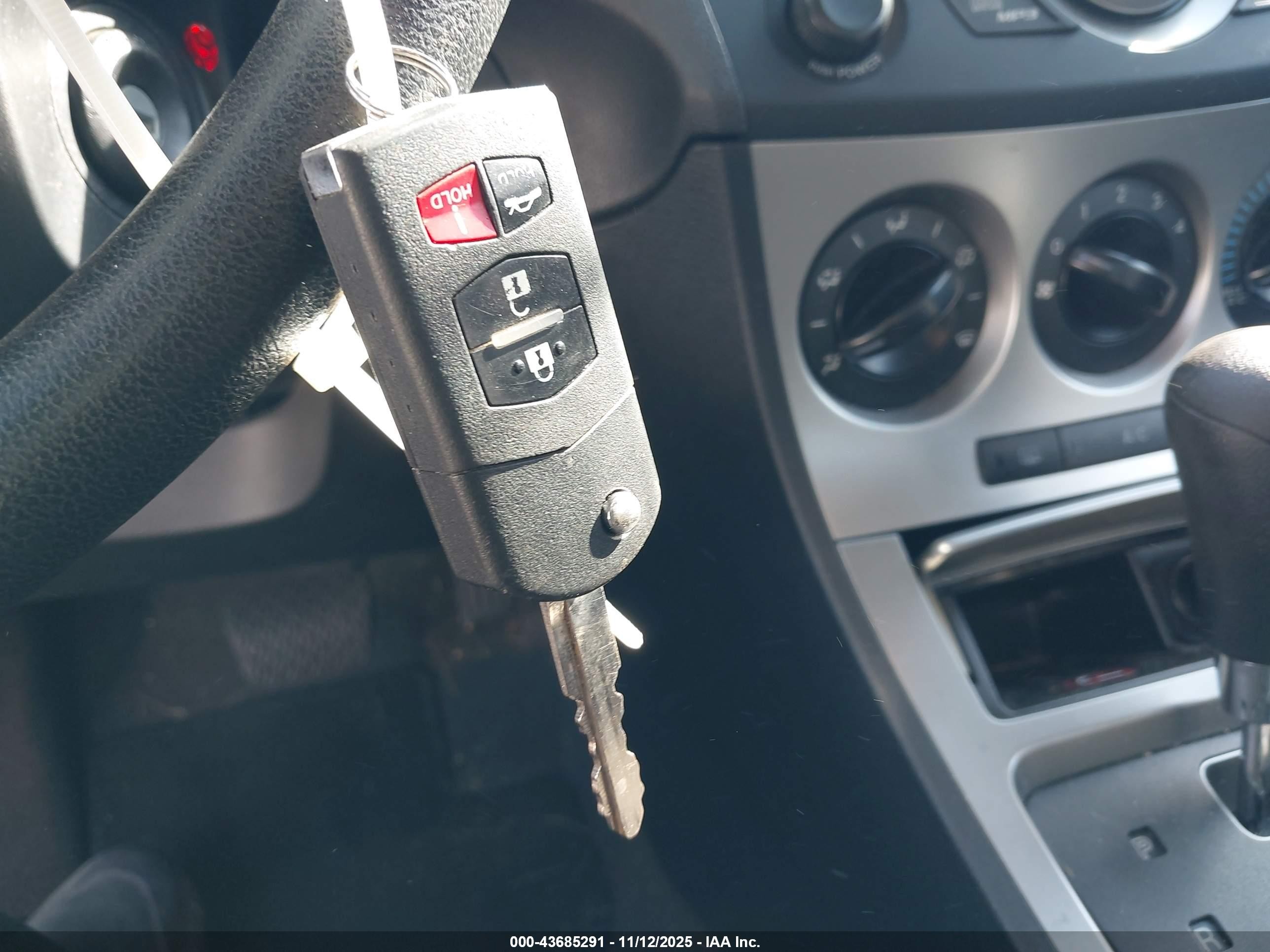 2010 Mazda Mazda3 I Touring Серый vin: JM1BL1SG7A1284769