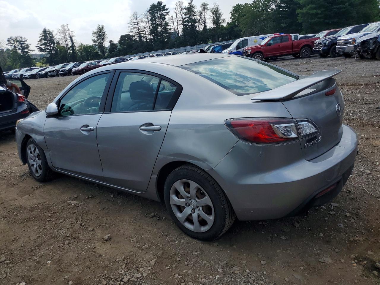 2010 Mazda 3 I Silver vin: JM1BL1SG7A1349877