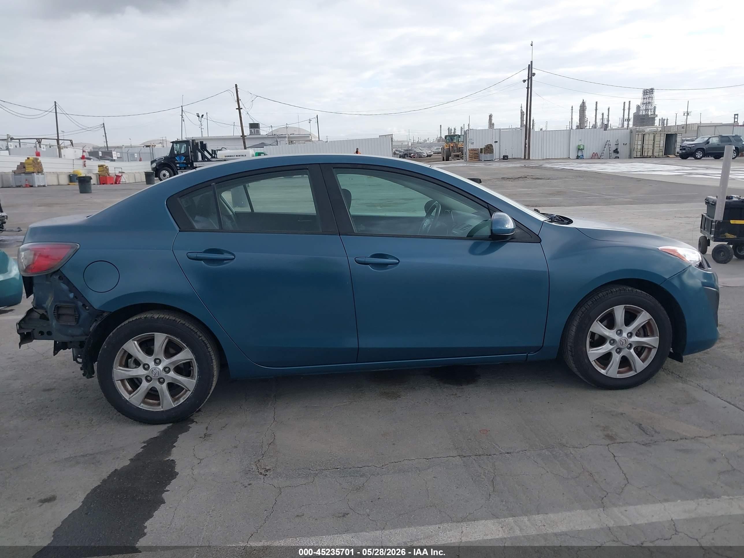 2010 Mazda Mazda3 I Touring Синий vin: JM1BL1SG8A1338533