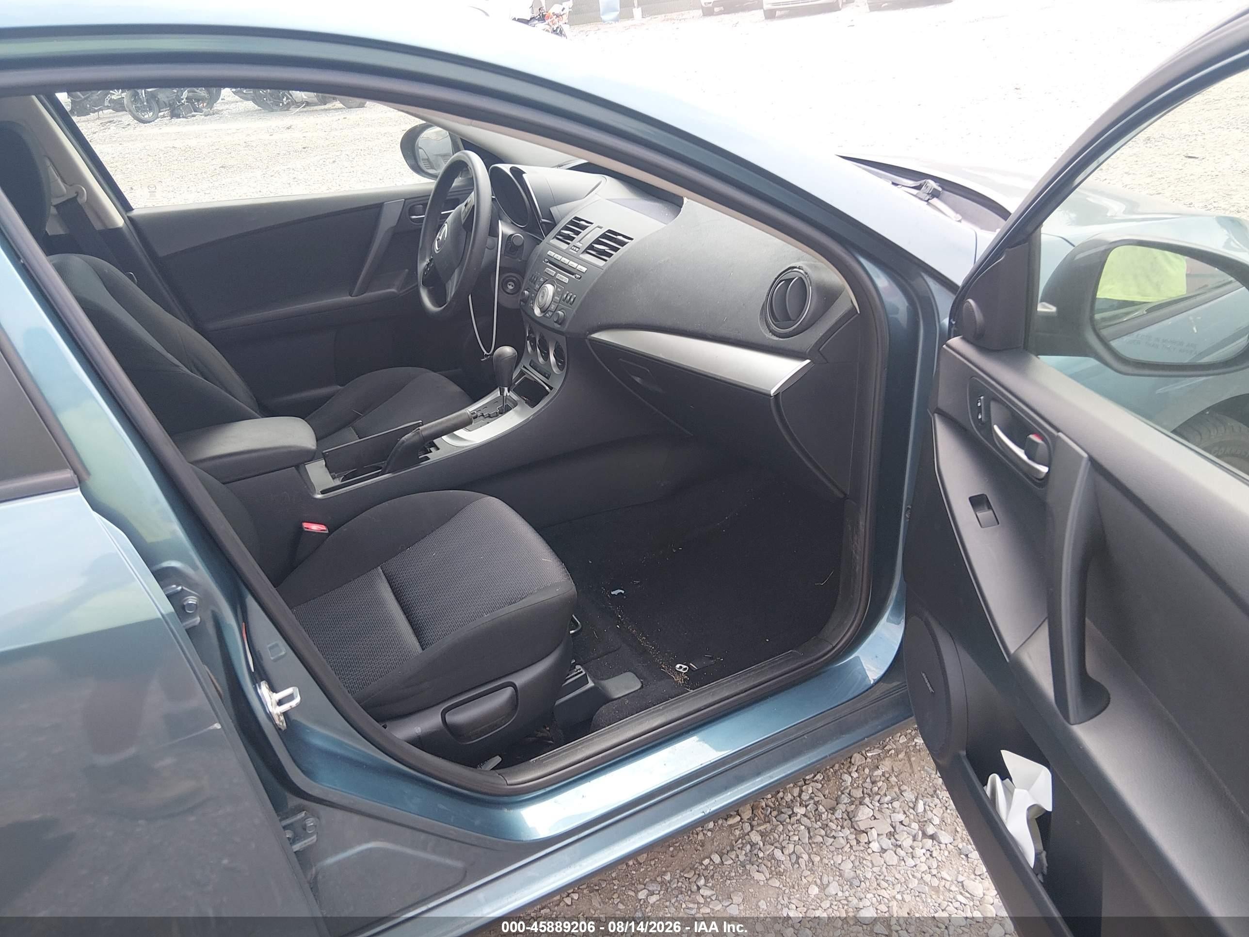 2010 Mazda Mazda3 I Touring Синий vin: JM1BL1SG9A1144139