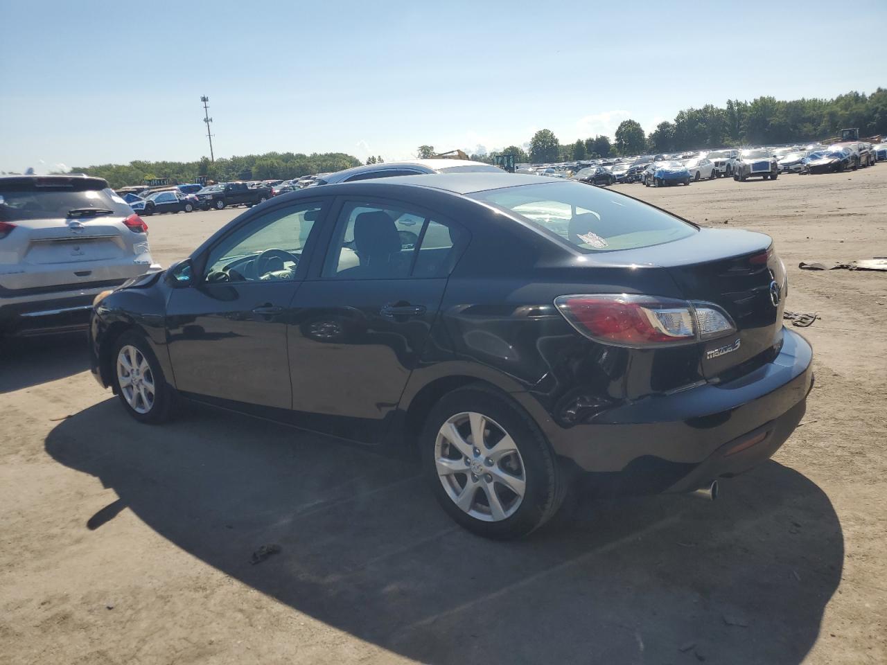 2010 Mazda 3 I Черный vin: JM1BL1SG9A1285440