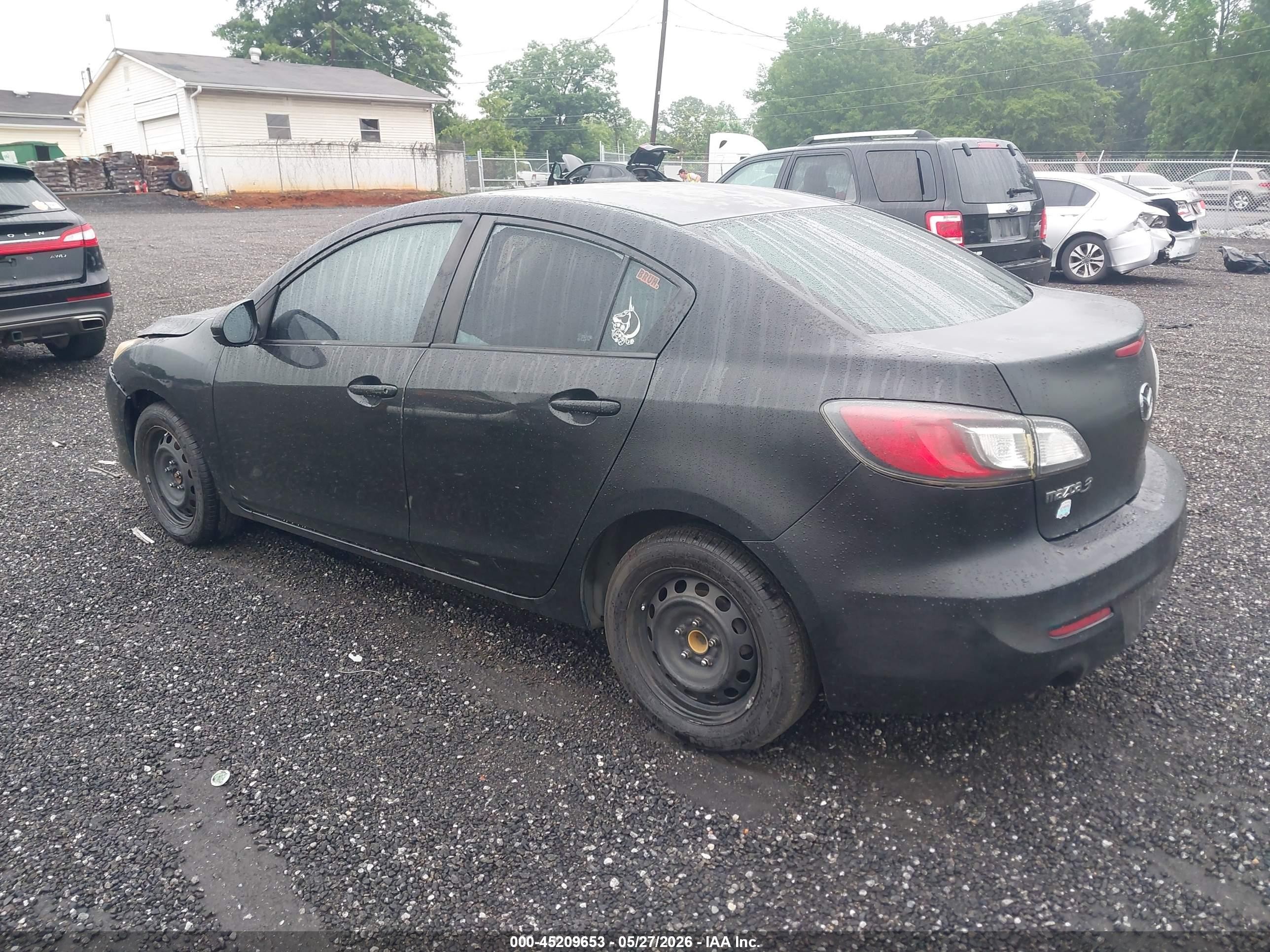 2013 Mazda Mazda3 I Sv Черный vin: JM1BL1TF0D1844612