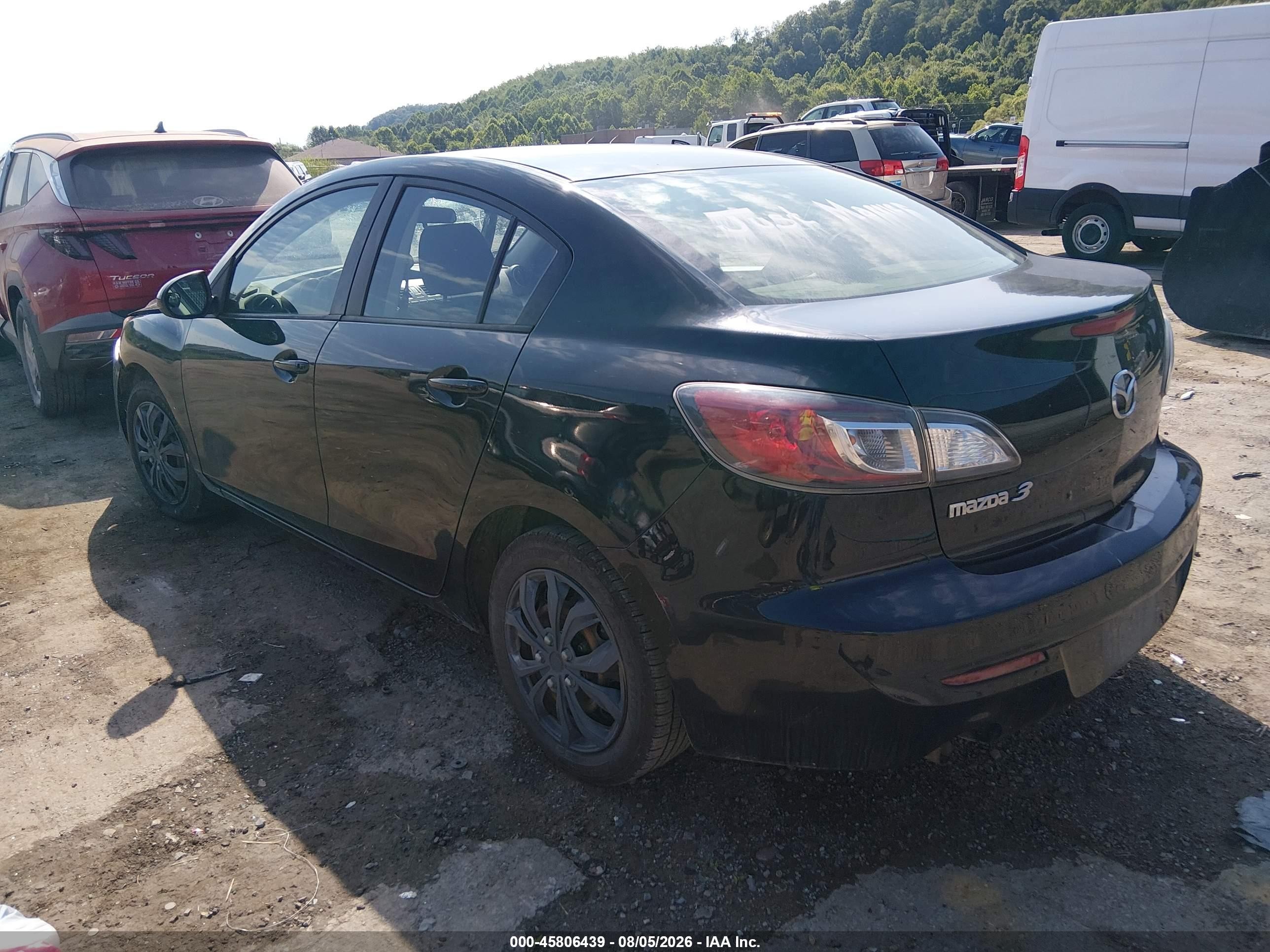 2013 Mazda Mazda3 I Sv Black vin: JM1BL1TF2D1812678