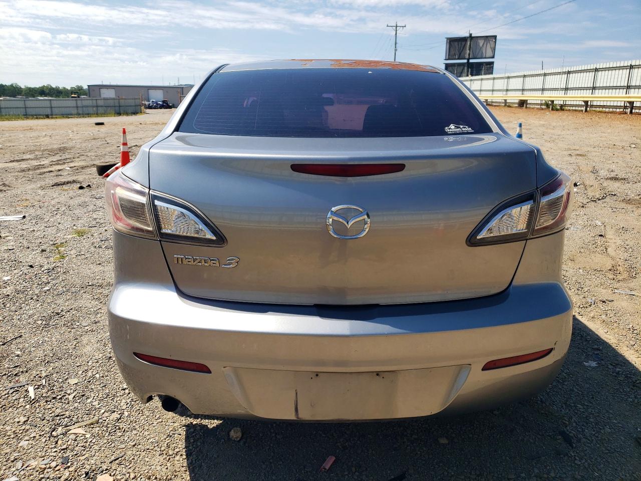 2013 Mazda 3 I Серебряный vin: JM1BL1TF2D1824183