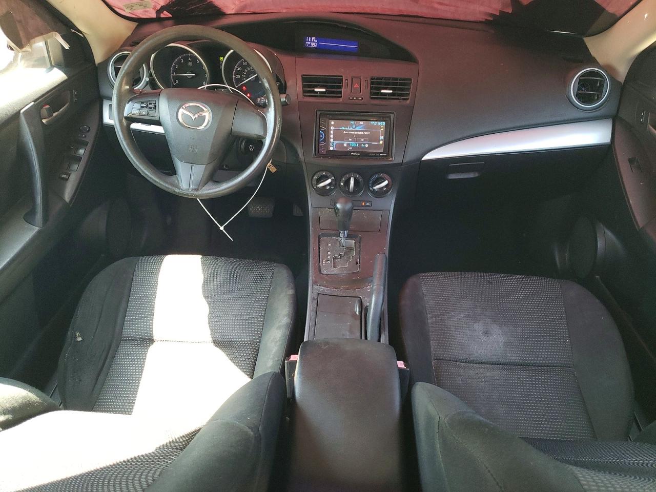 2013 Mazda 3 I Серебряный vin: JM1BL1TF2D1824183