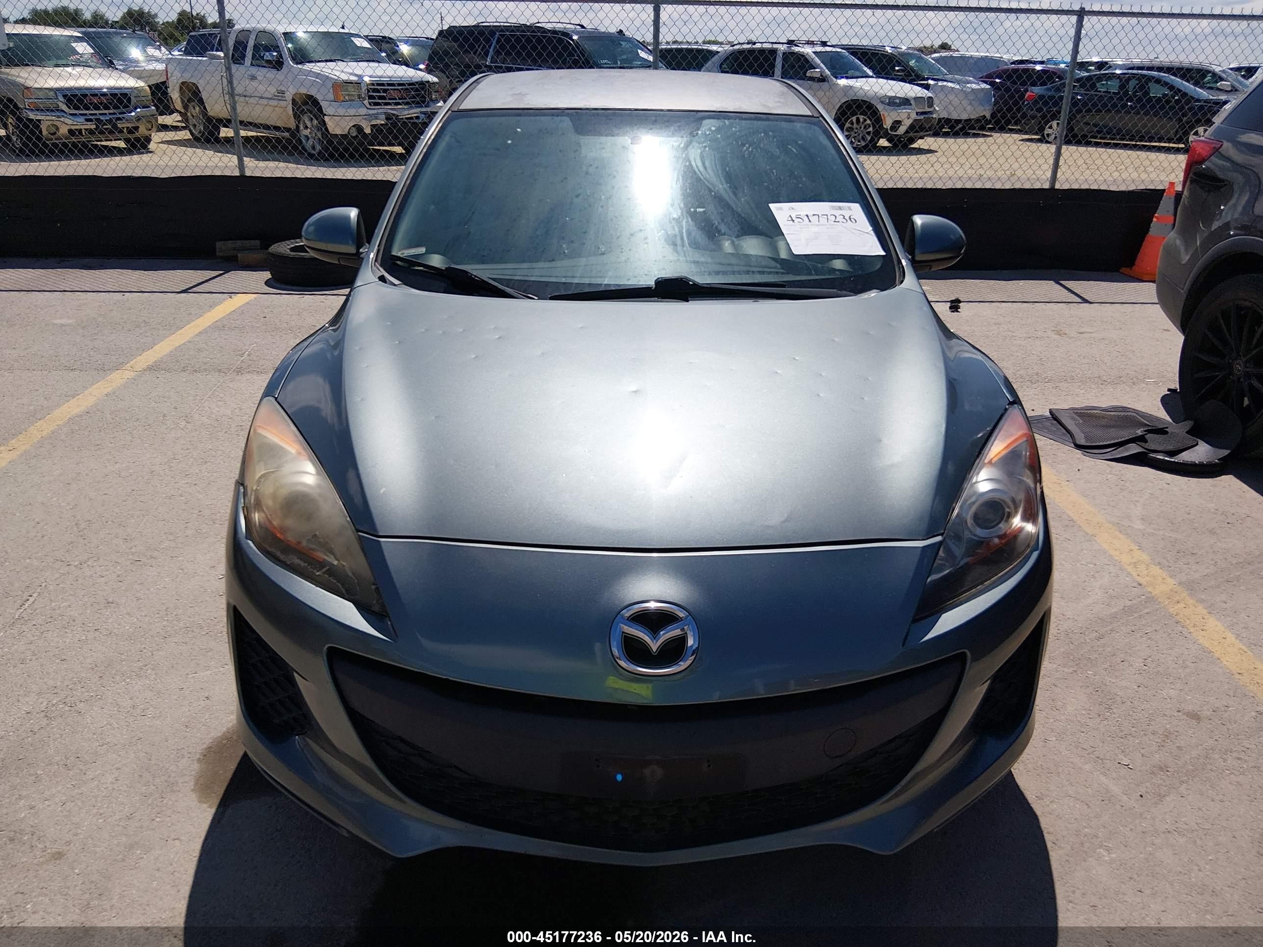 2013 Mazda Mazda3 I Sv Серый vin: JM1BL1TF3D1724867