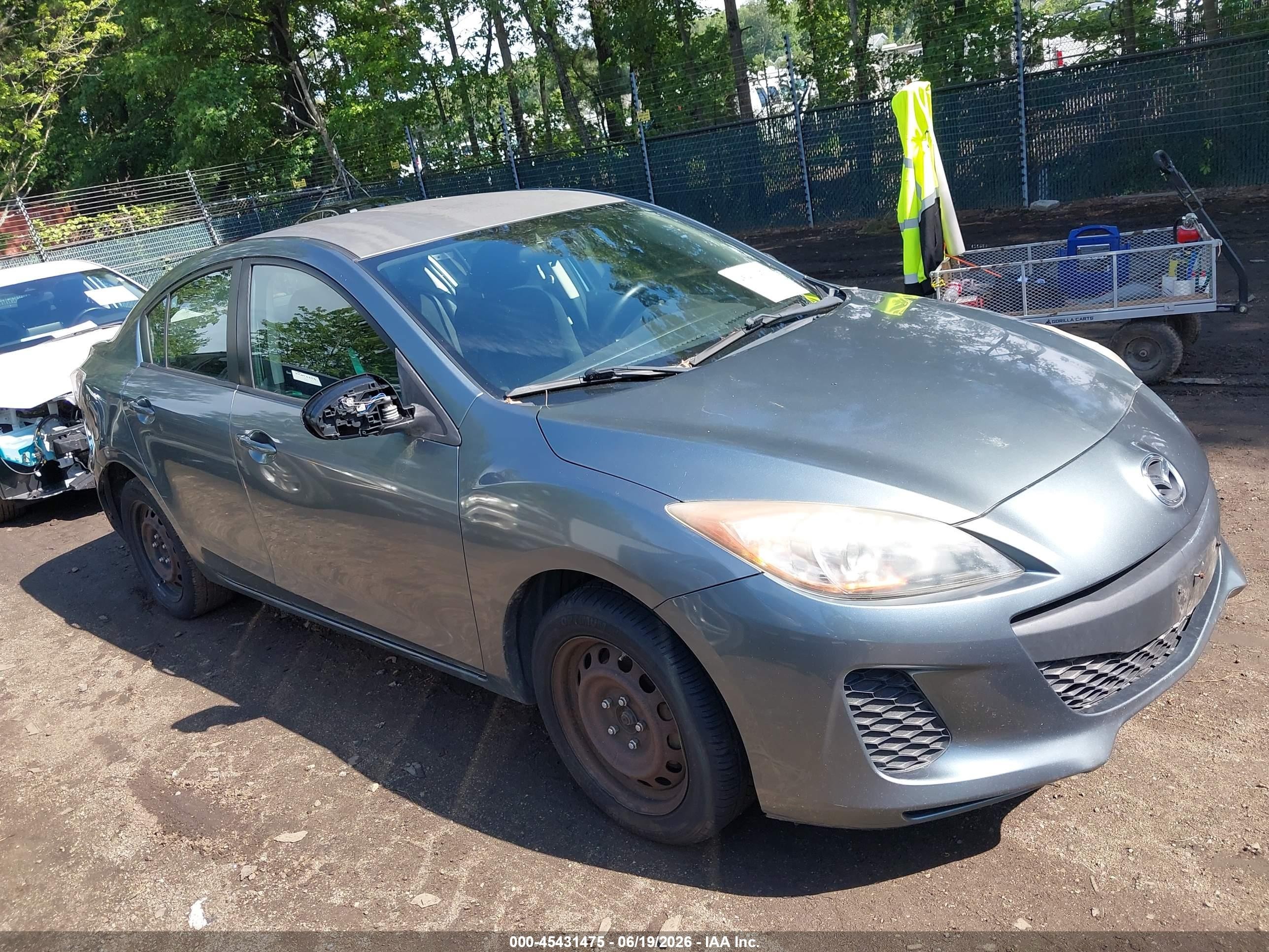 2013 Mazda Mazda3 I Sv Light Blue vin: JM1BL1TF3D1768139