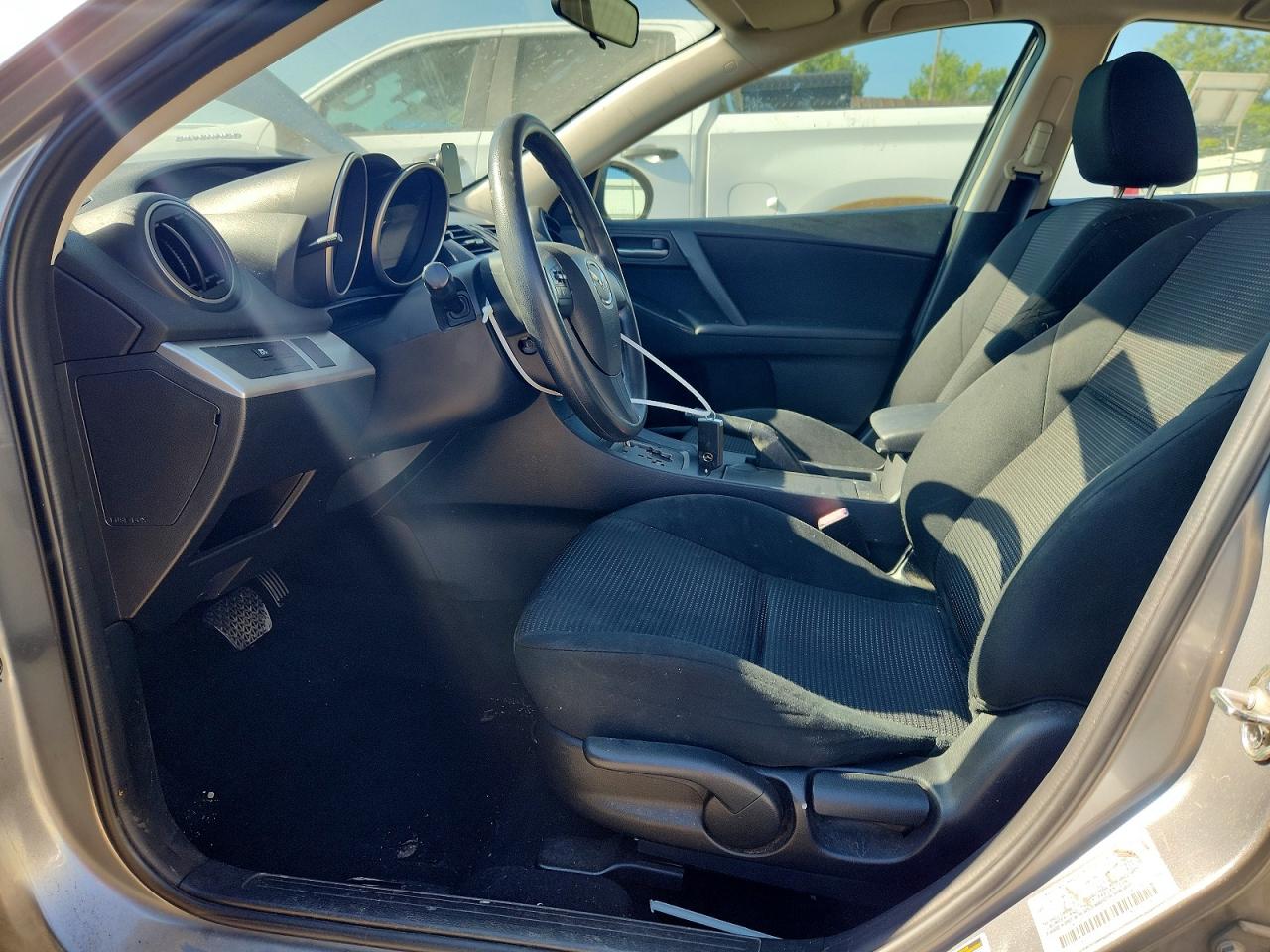 2013 Mazda 3 I Silver vin: JM1BL1TF3D1817985