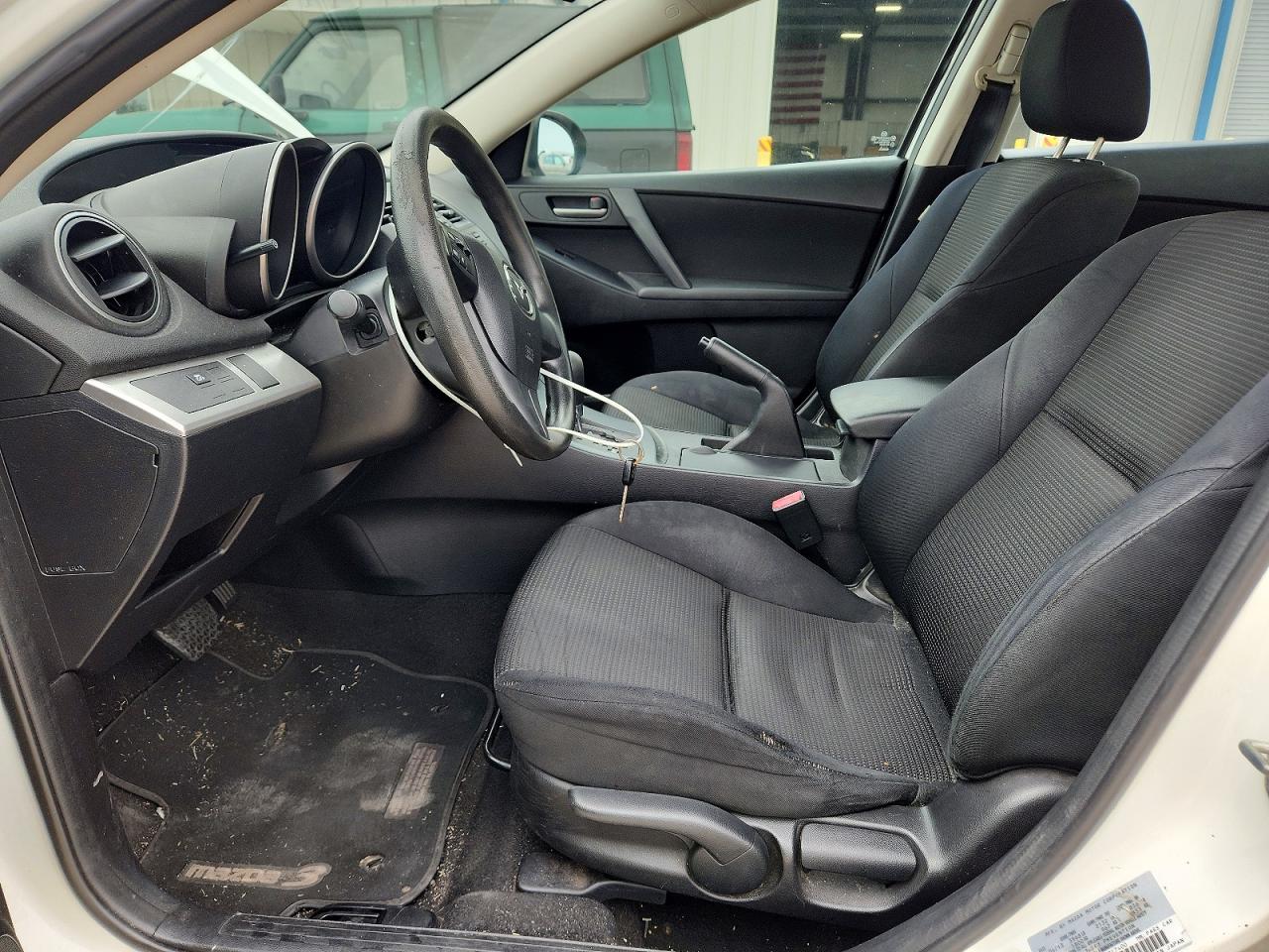 2013 Mazda 3 I White vin: JM1BL1TF4D1817400