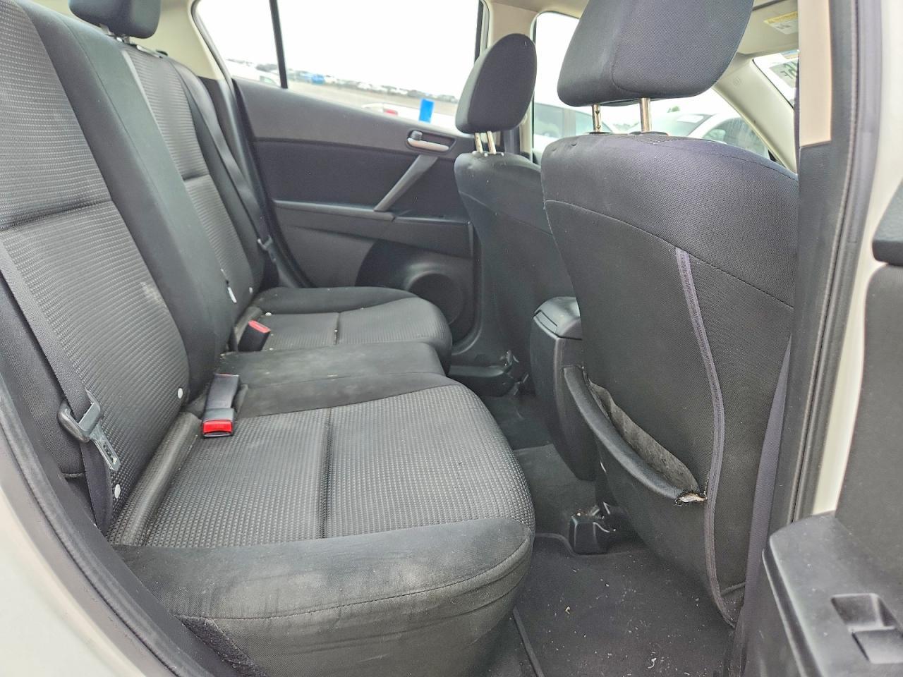 2013 Mazda 3 I White vin: JM1BL1TF4D1817400