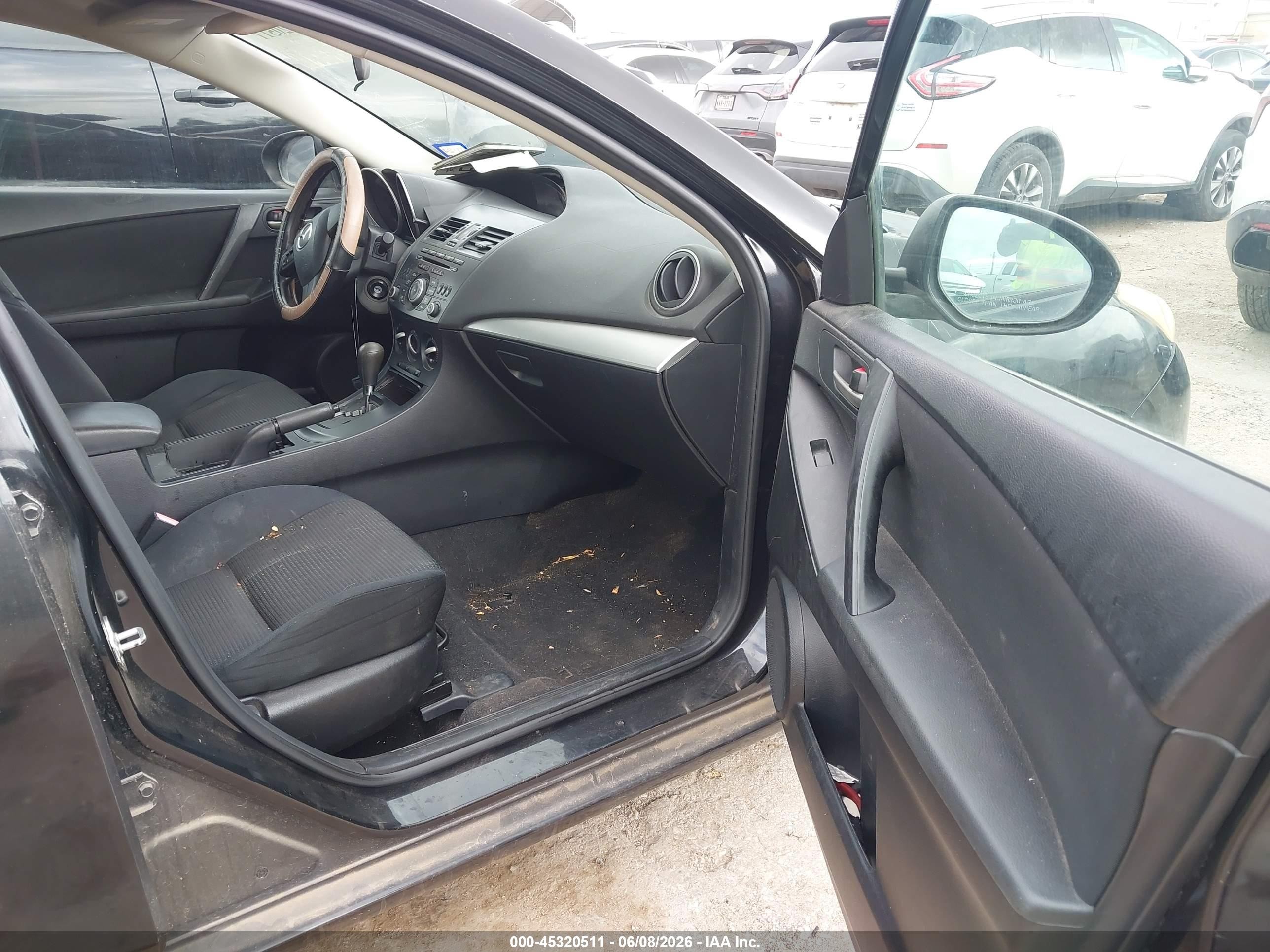 2013 Mazda Mazda3 I Sv Black vin: JM1BL1TF5D1725244