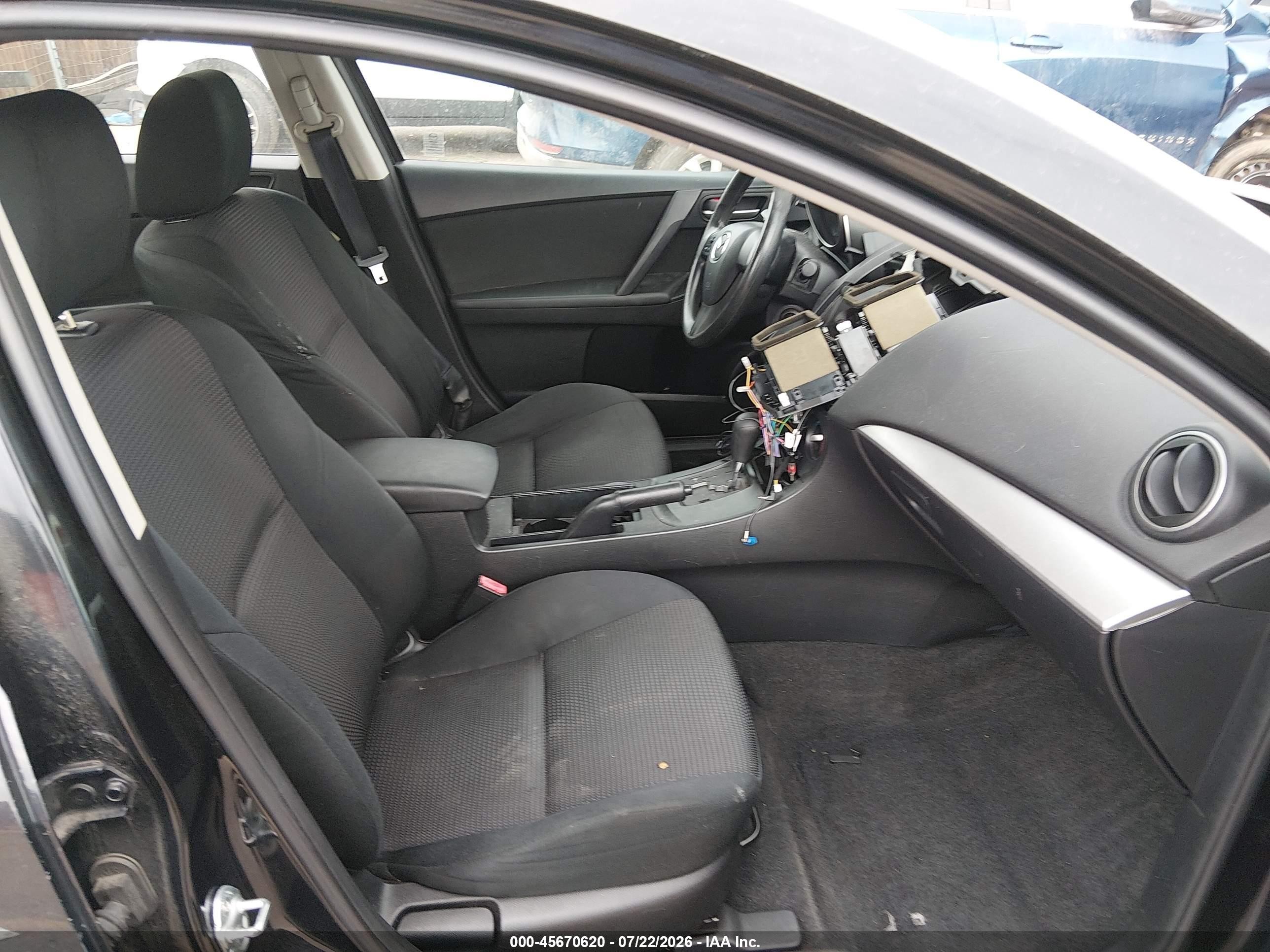 2013 Mazda Mazda3 I Sv Black vin: JM1BL1TF5D1729052