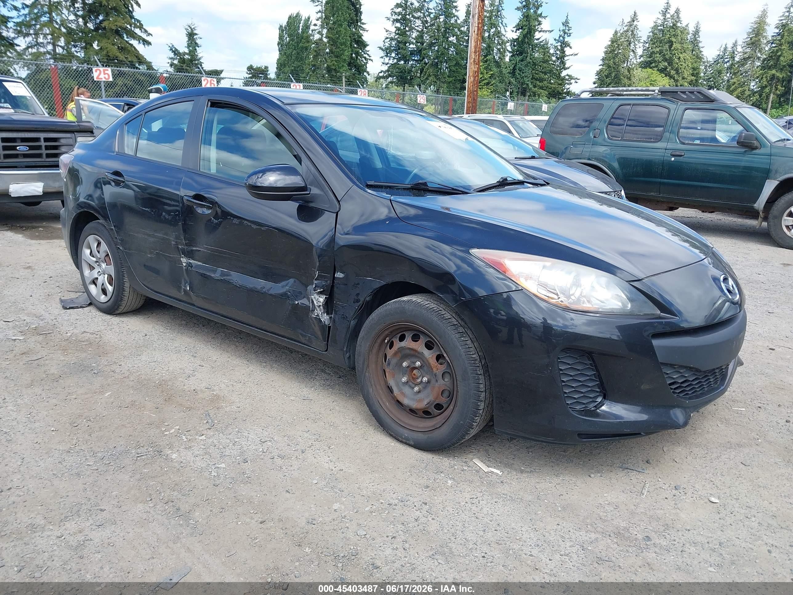 2013 Mazda Mazda3 I Sv Black vin: JM1BL1TF5D1773858