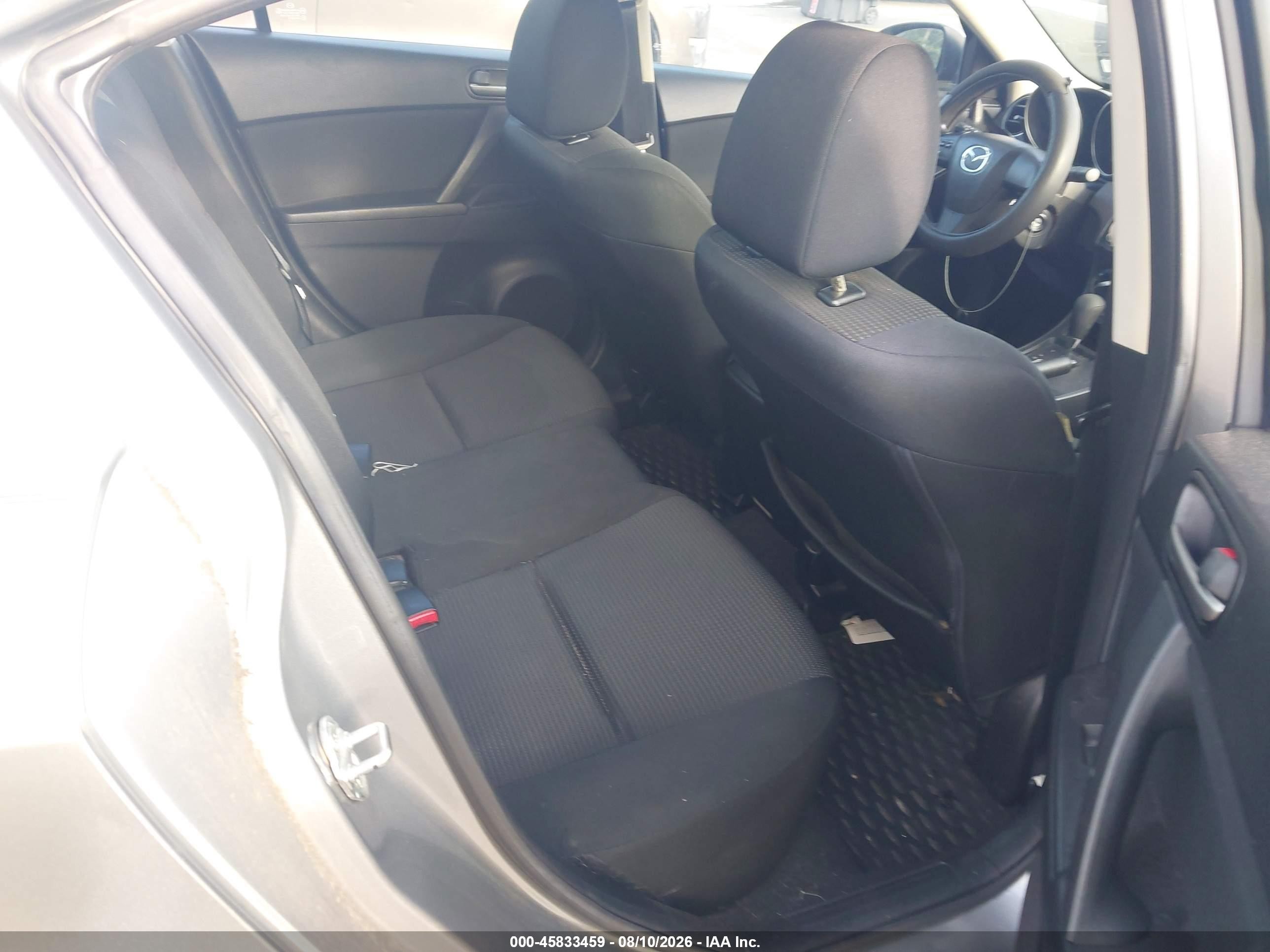2013 Mazda Mazda3 I Sv Gray vin: JM1BL1TF5D1815591